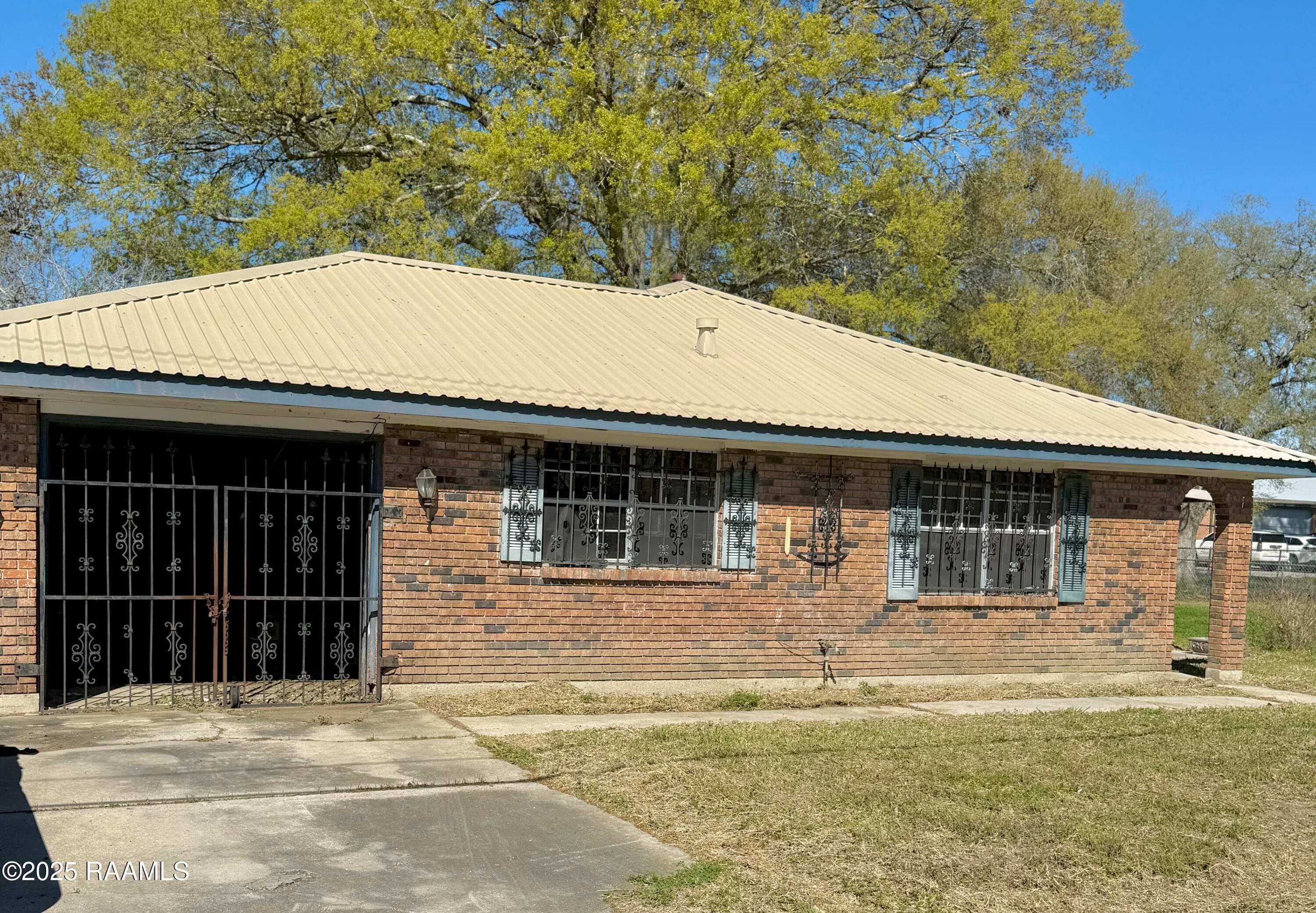 420 Maraist Street, St. Martinville, LA, 70582