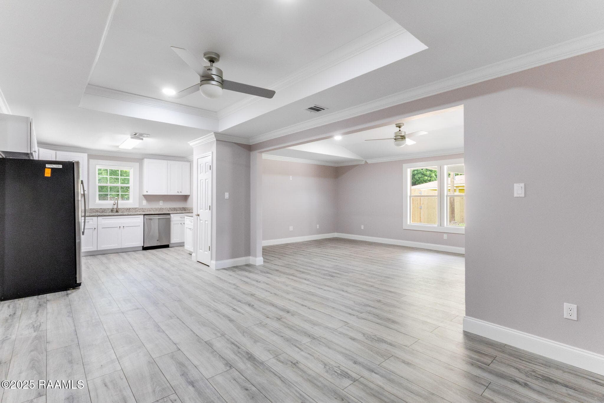 5-web-or-mls-414 Ave A-4