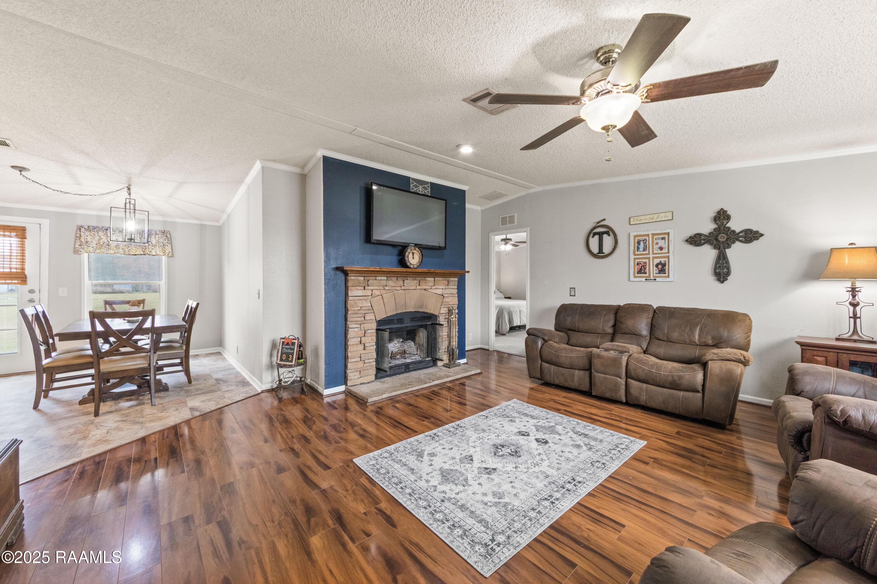 5205 Loy Road -27