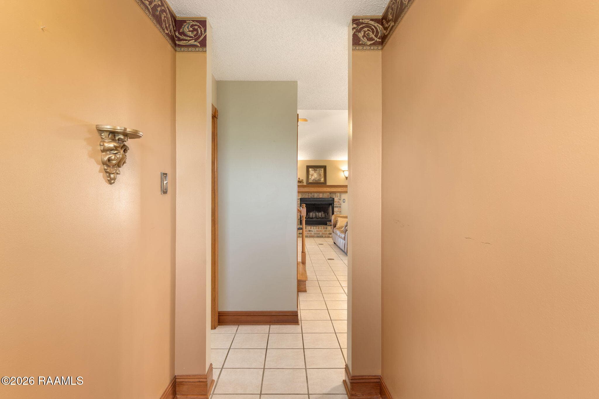 4-web-or-mls-7733 LA 87-4