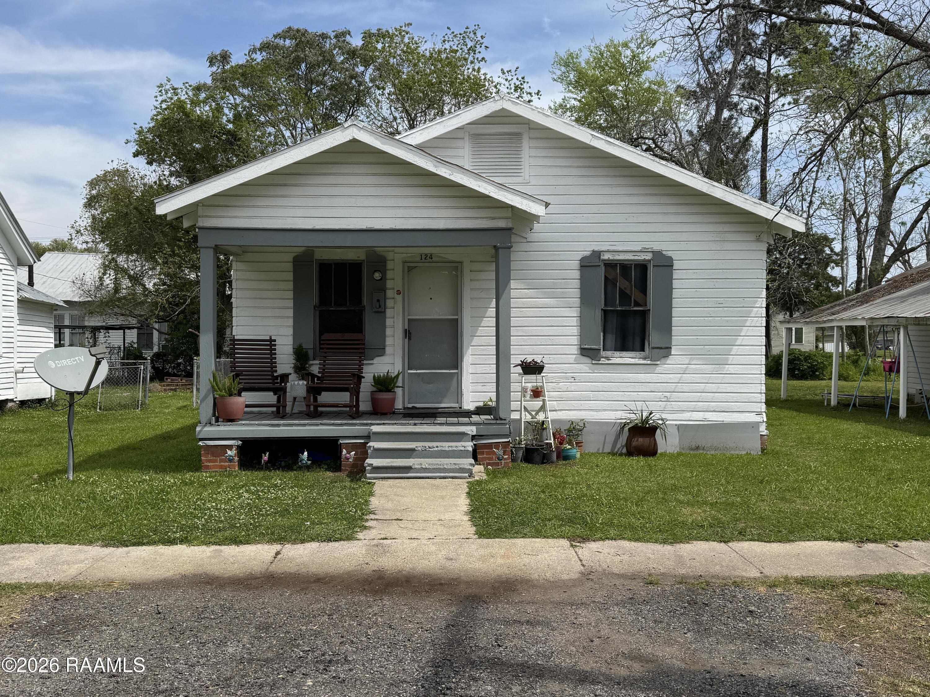124 Front