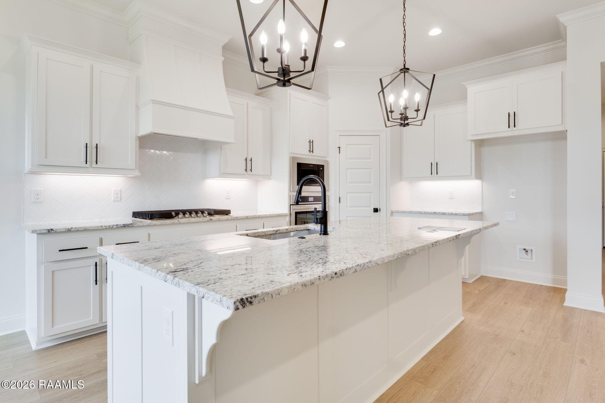 5-web-or-mls-305 benson-6-2