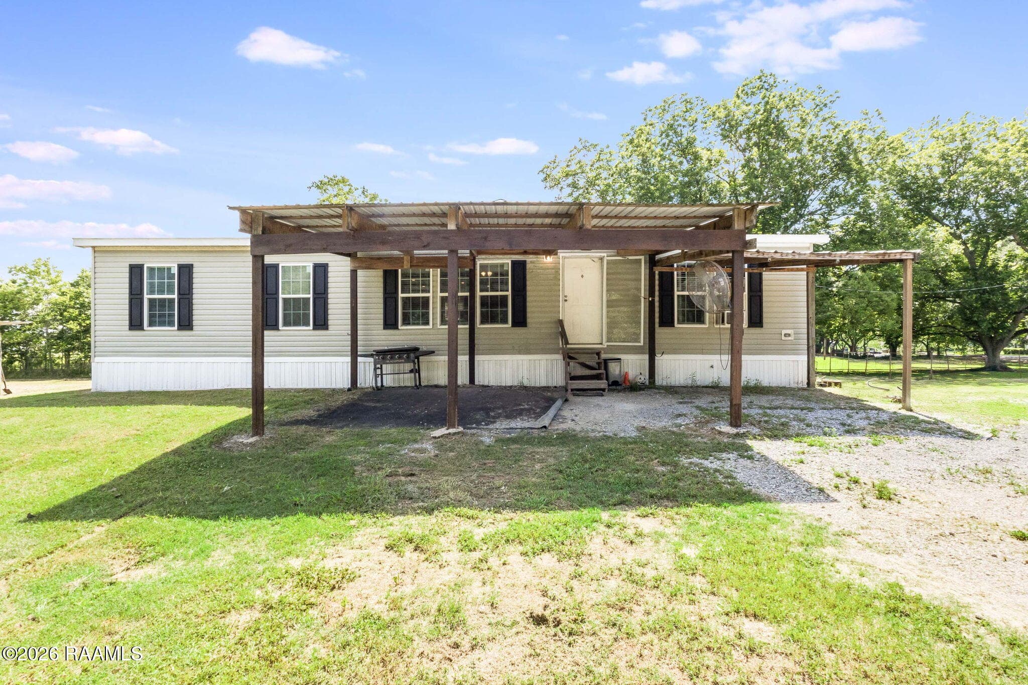 1-web-or-mls-2331 Lovell-14