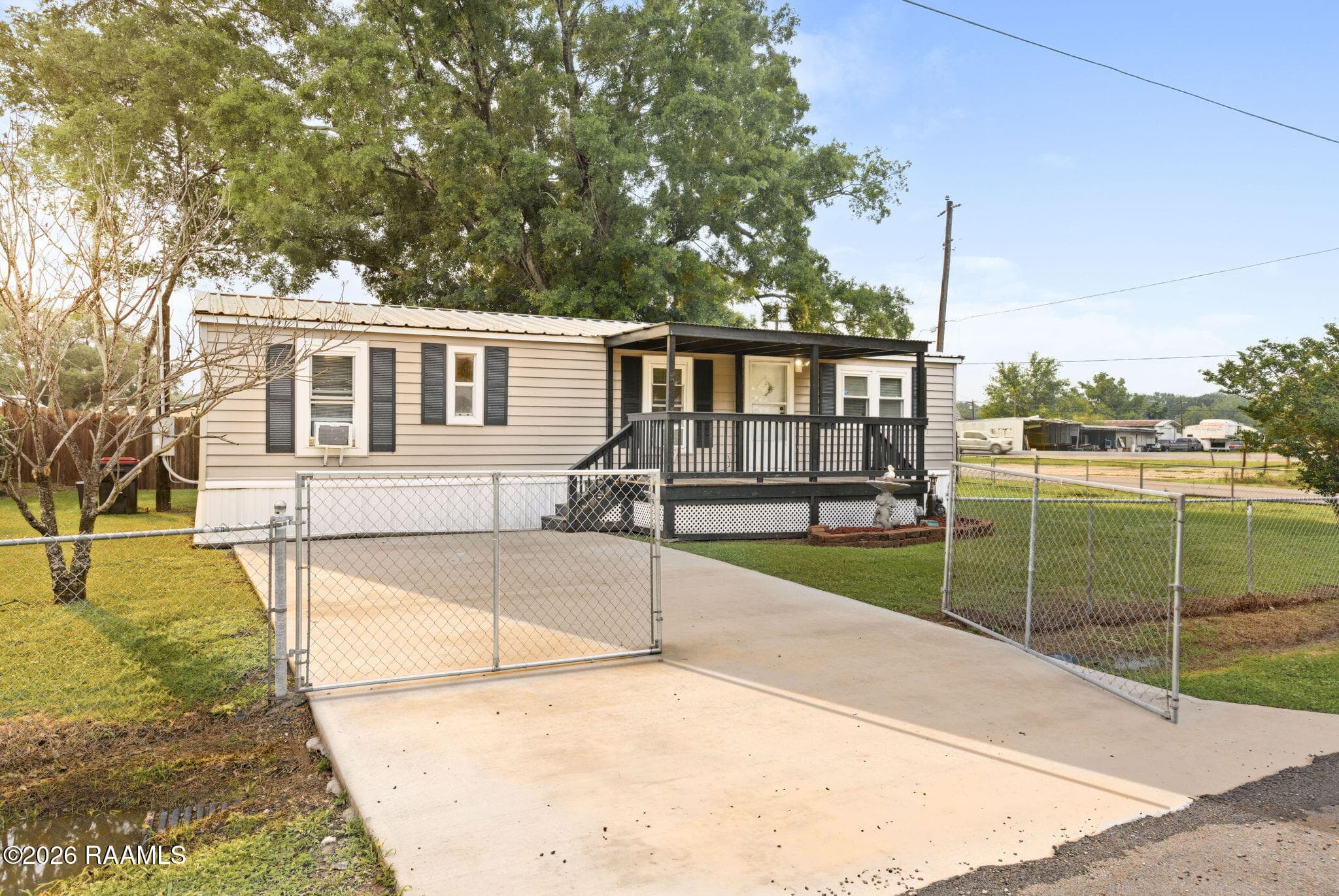204 Longbridge Road, Lafayette, LA, 70501