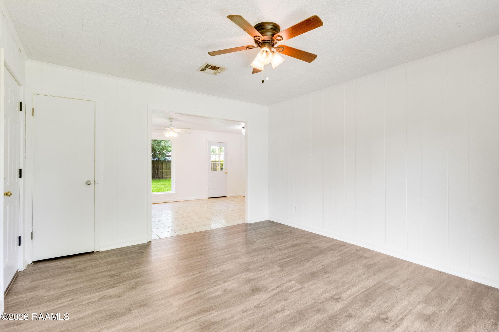 3-web-or-mls-129 Lindsey Cir-2