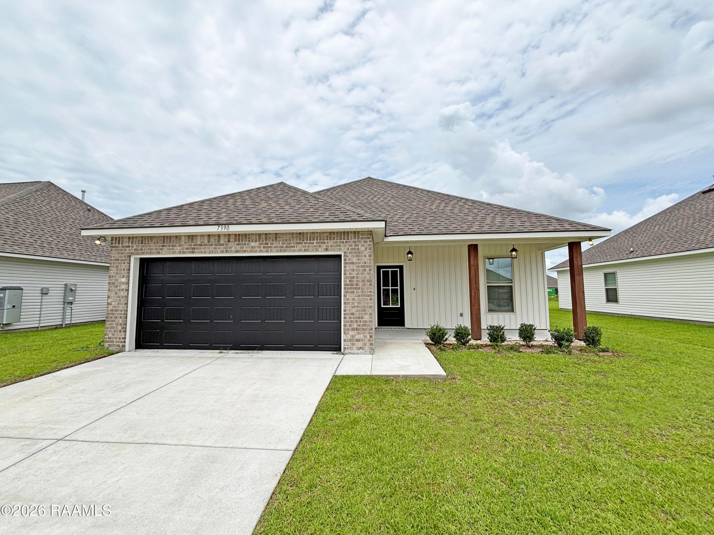 7390 Alley Oak Lane, Maurice, LA, 70555