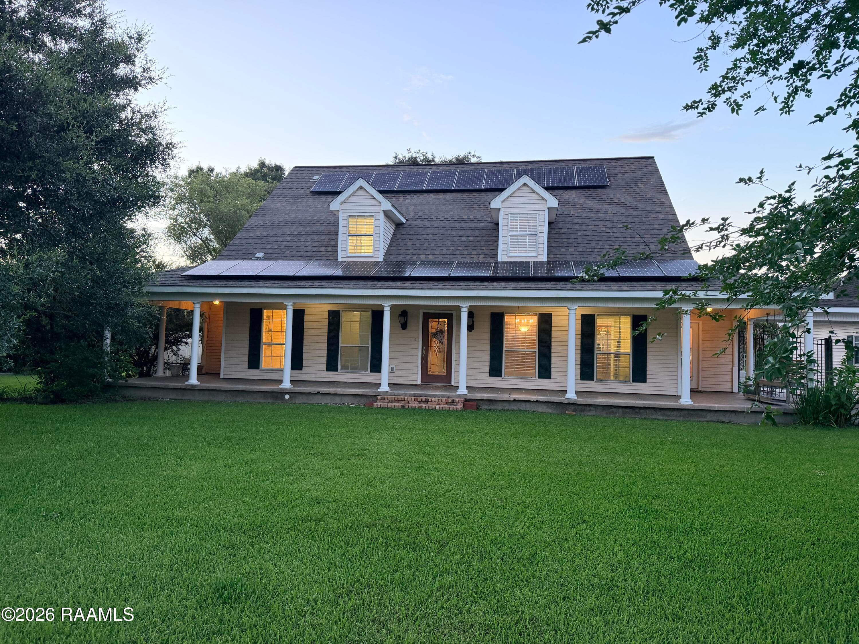 504 Landview Twilight