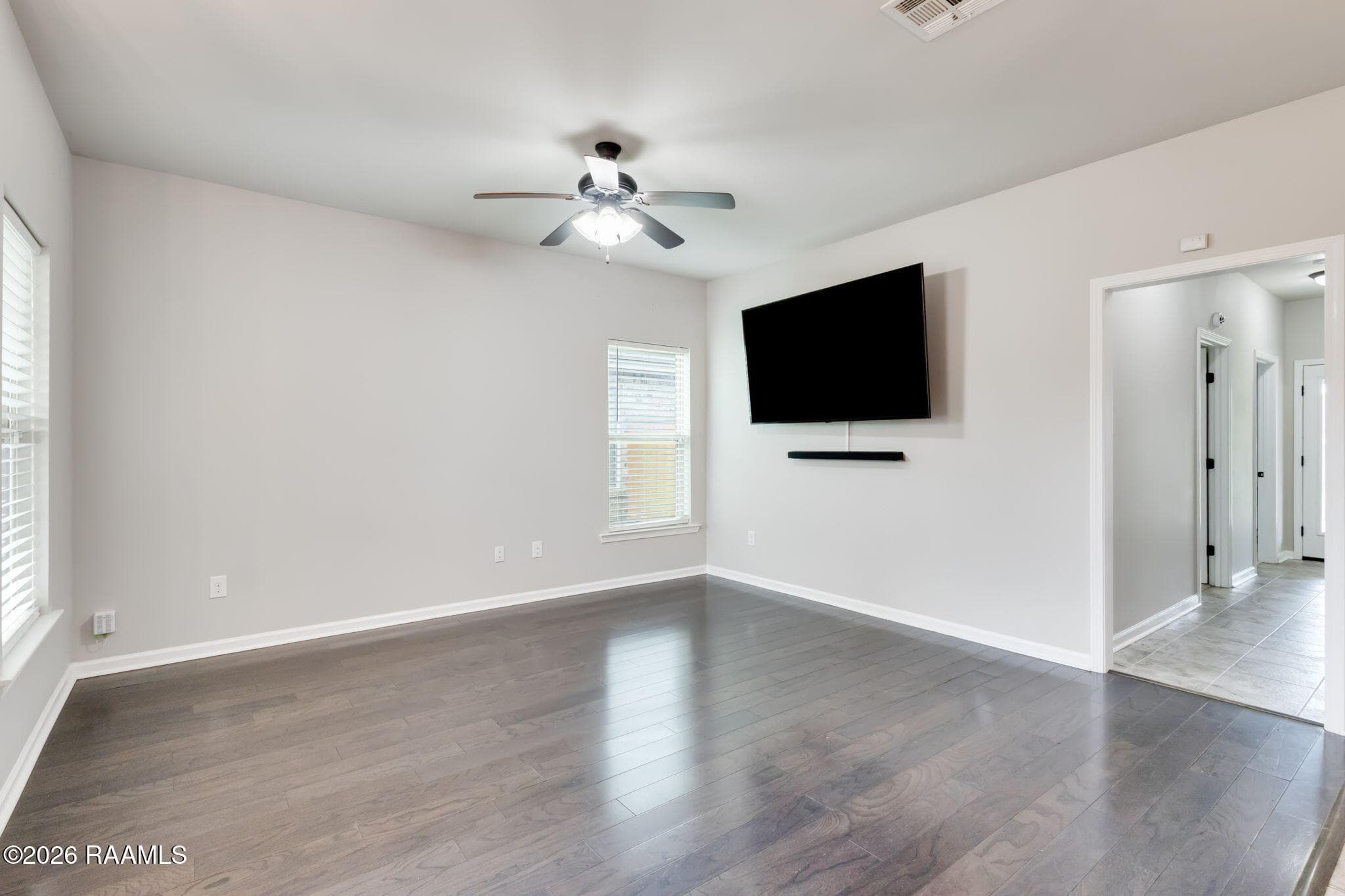 11-web-or-mls-313 Burndap Way-20