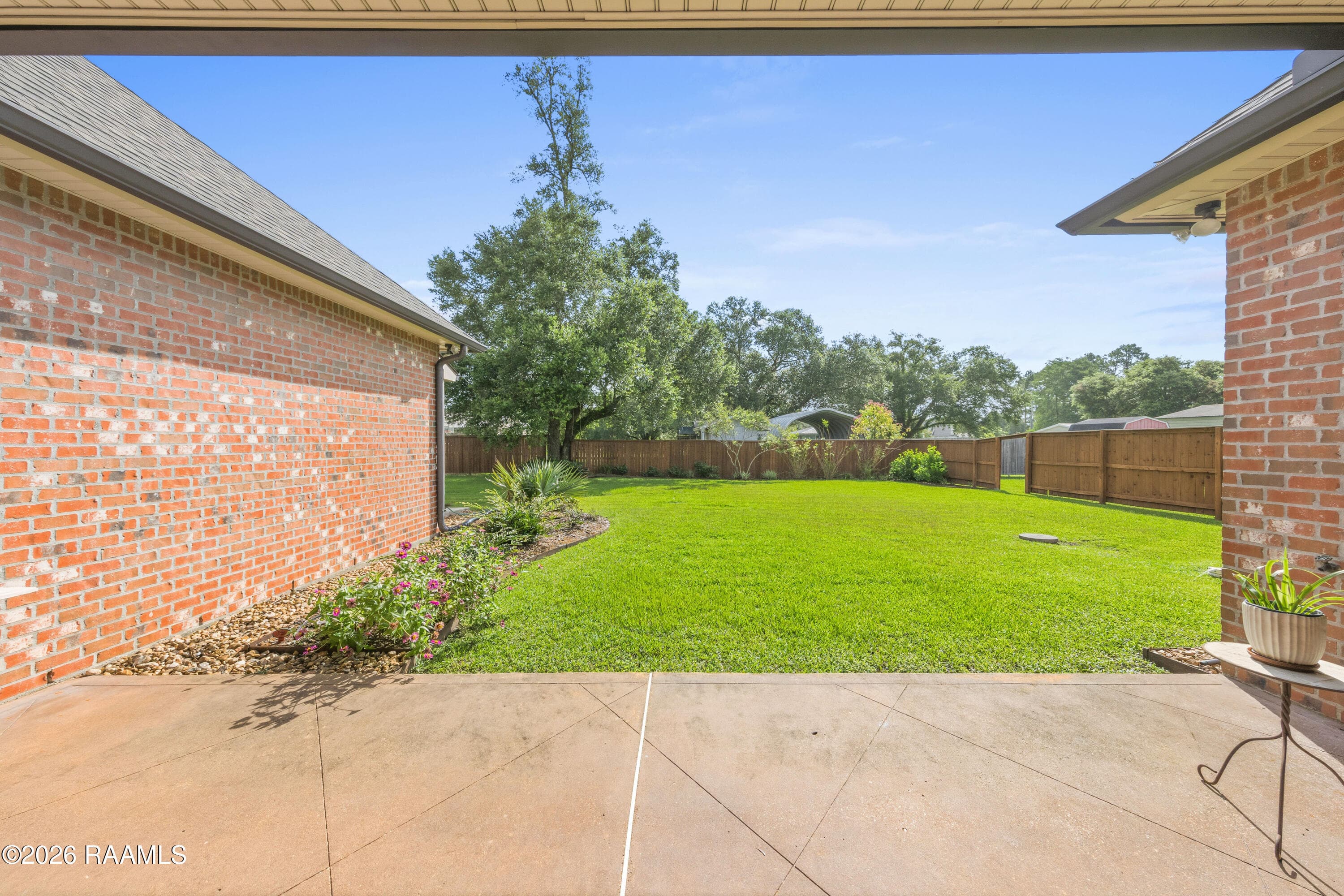 1044Angelwood-9