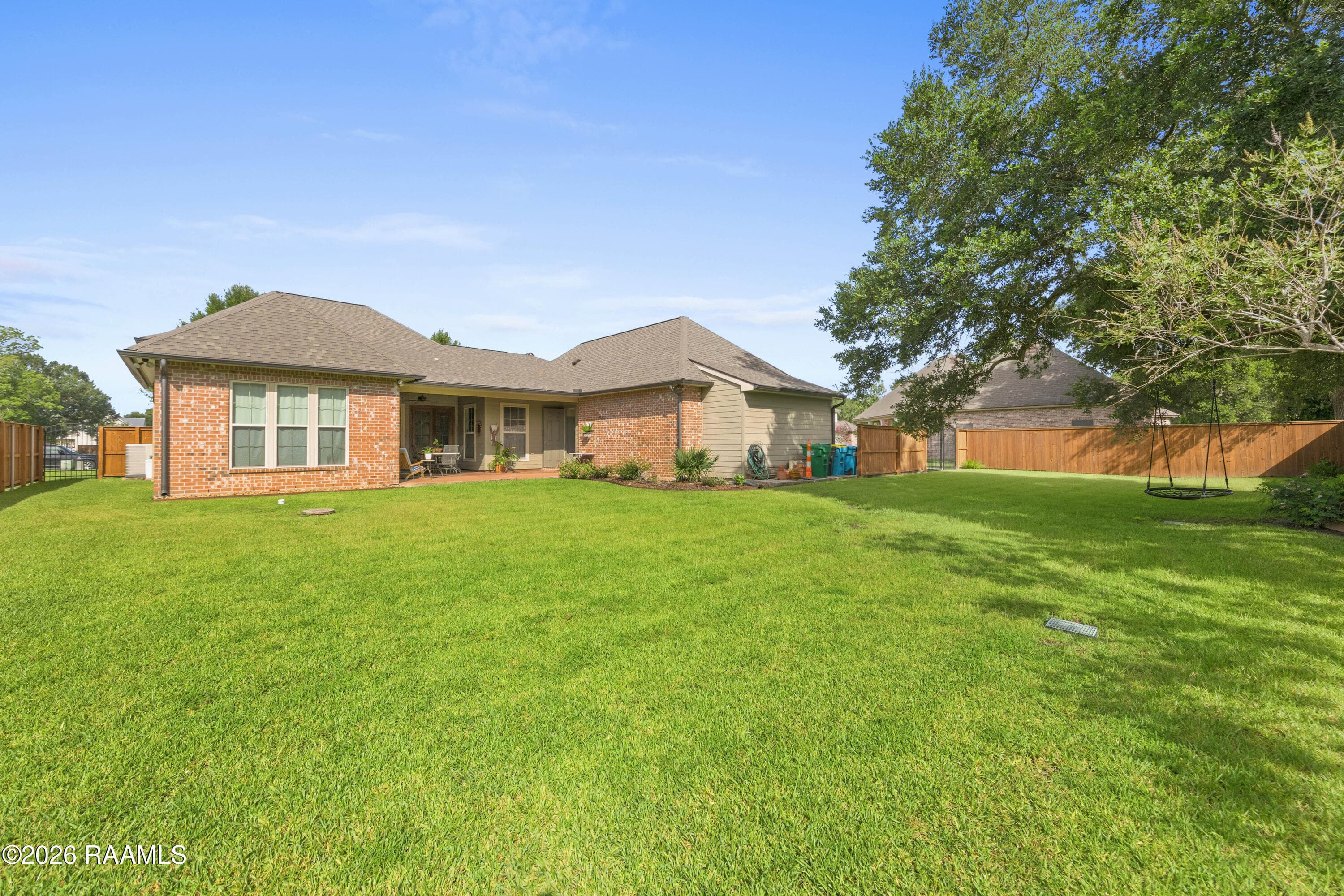 1044Angelwood-10
