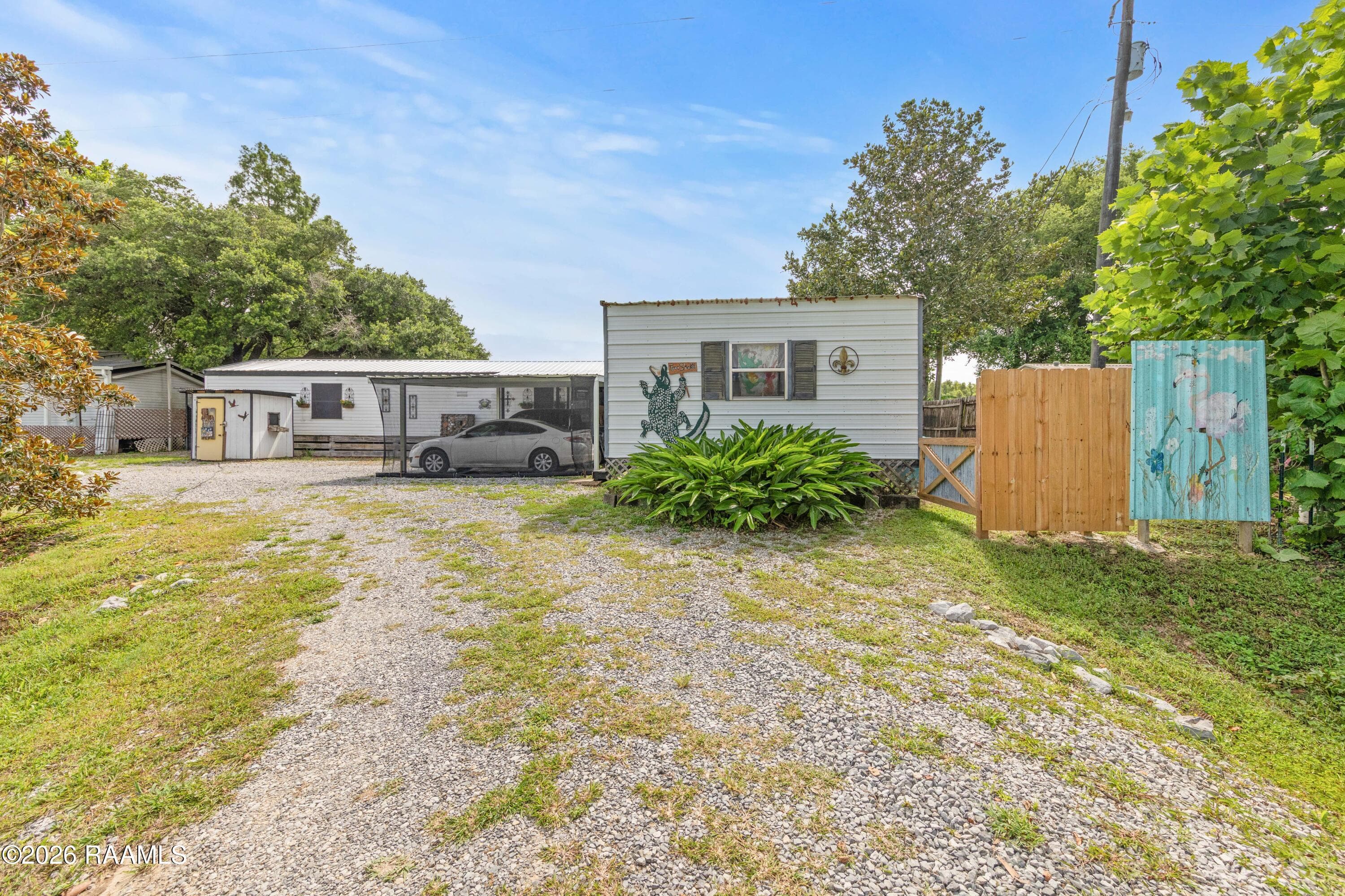 2497 Atchafalaya River Highway, Breaux Bridge, LA, 70517