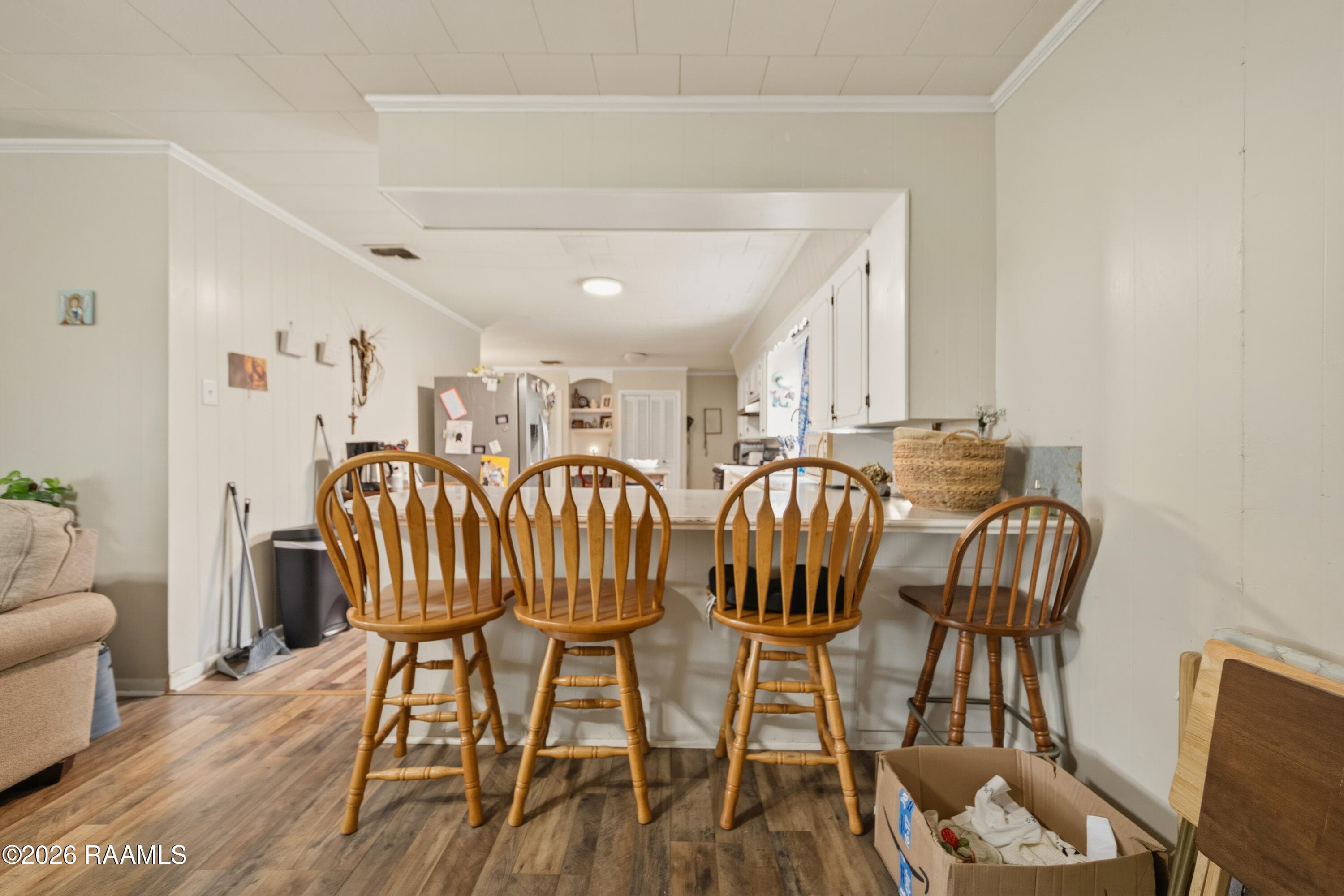 111 E Henry-30