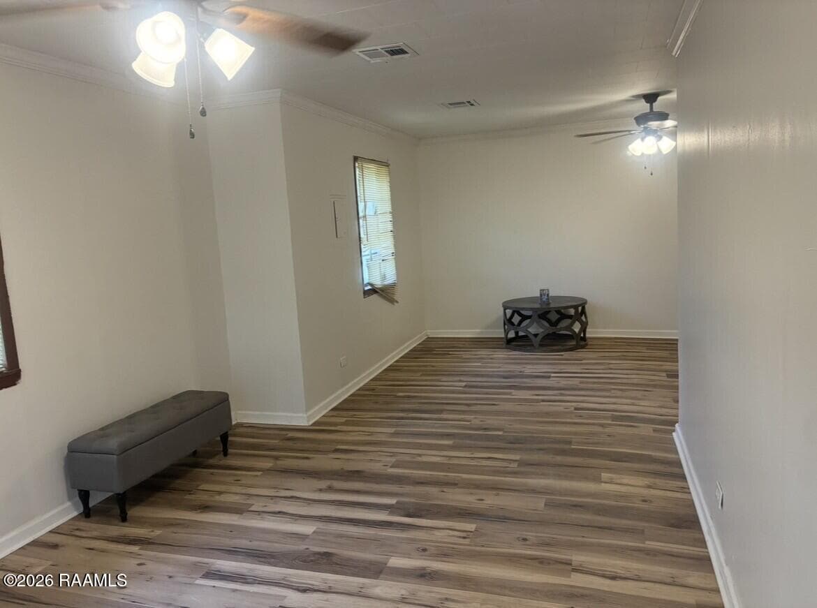 515 Walton Street New Iberia LA. 70560-L