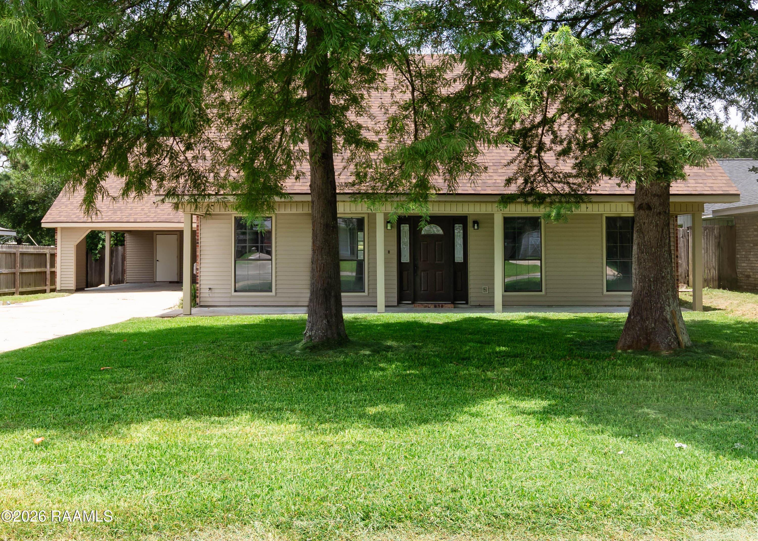 115 Briar Green Drive, Youngsville, LA, 70592
