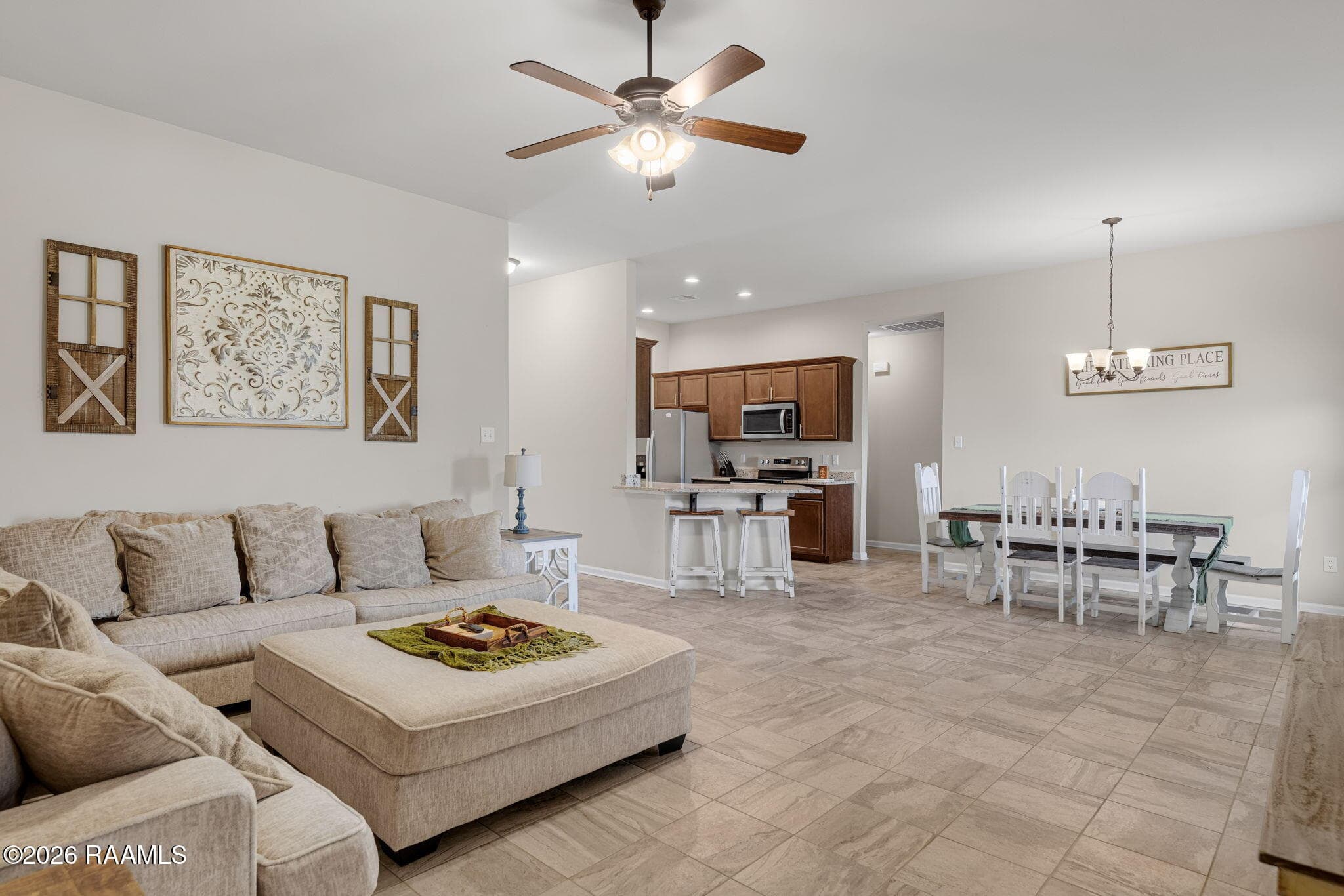 6-web-or-mls-218 Hunters Hill Dr-6