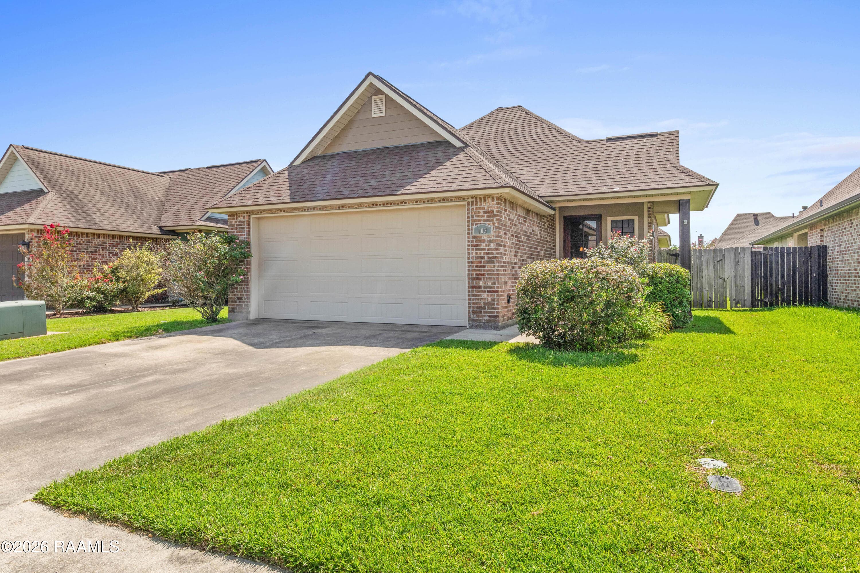 103 Canton Court, Youngsville, LA, 70592