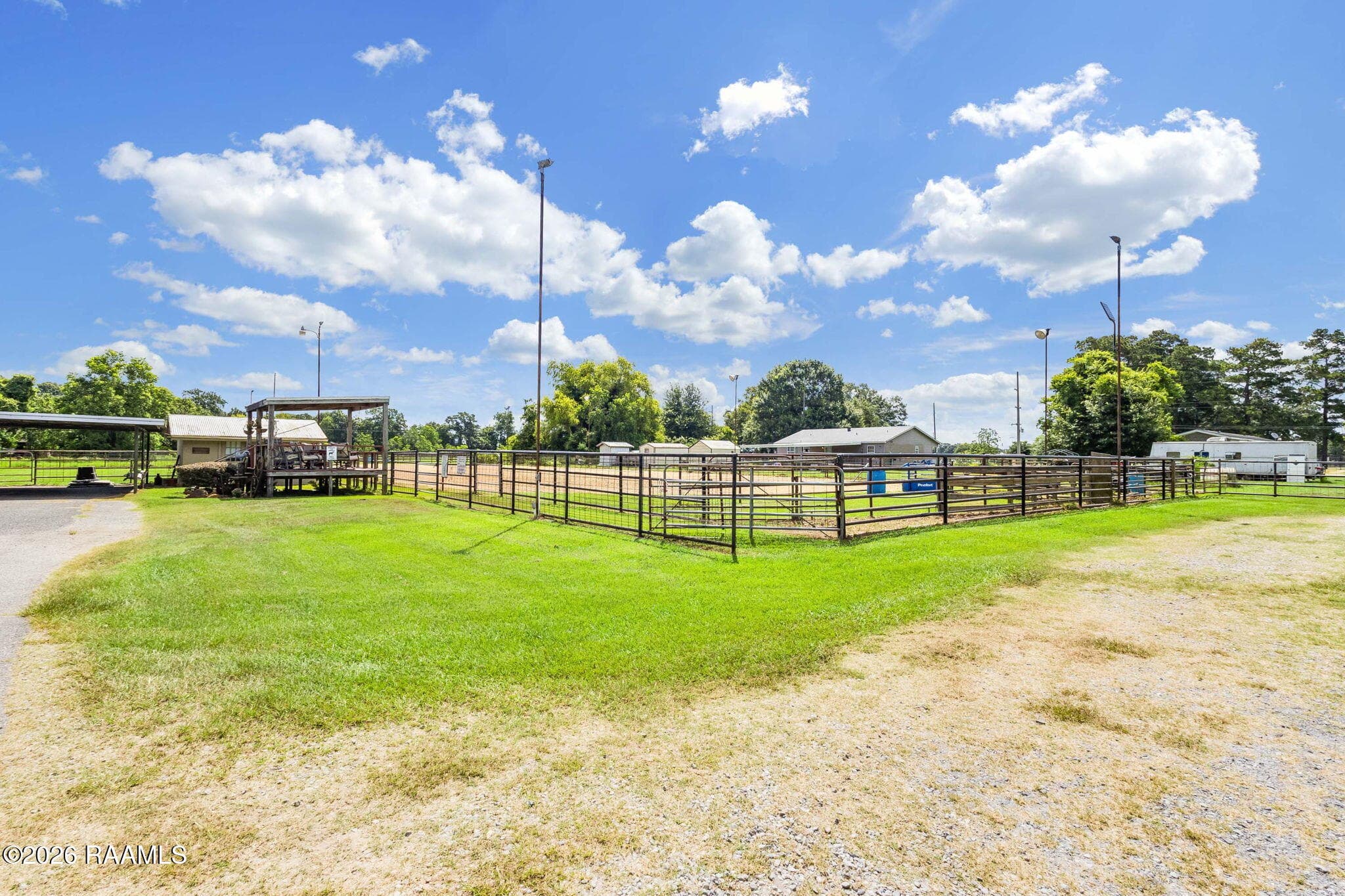 24-web-or-mls-1651 Smede Hwy-21