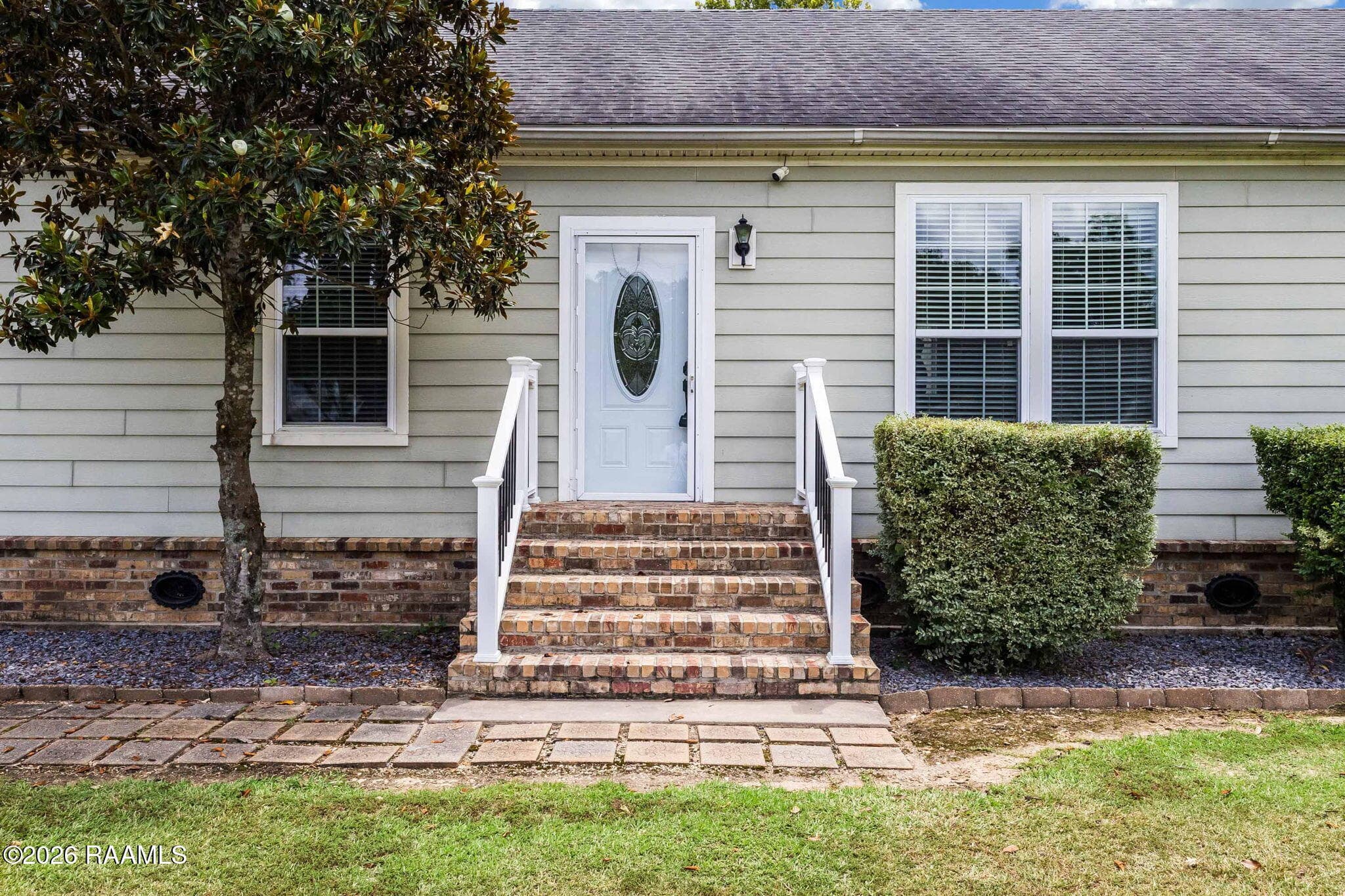 1033 Deanna Lane