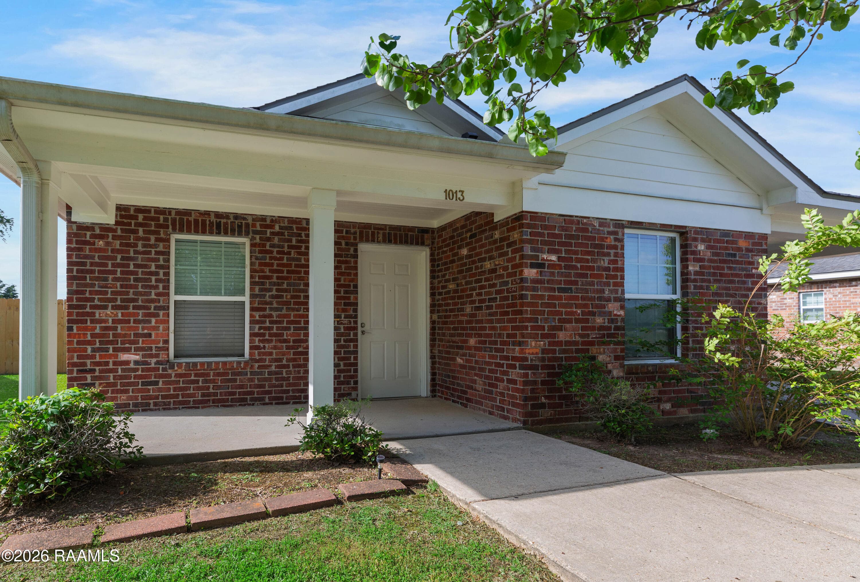 906 West End Drive, New Iberia, LA, 70560