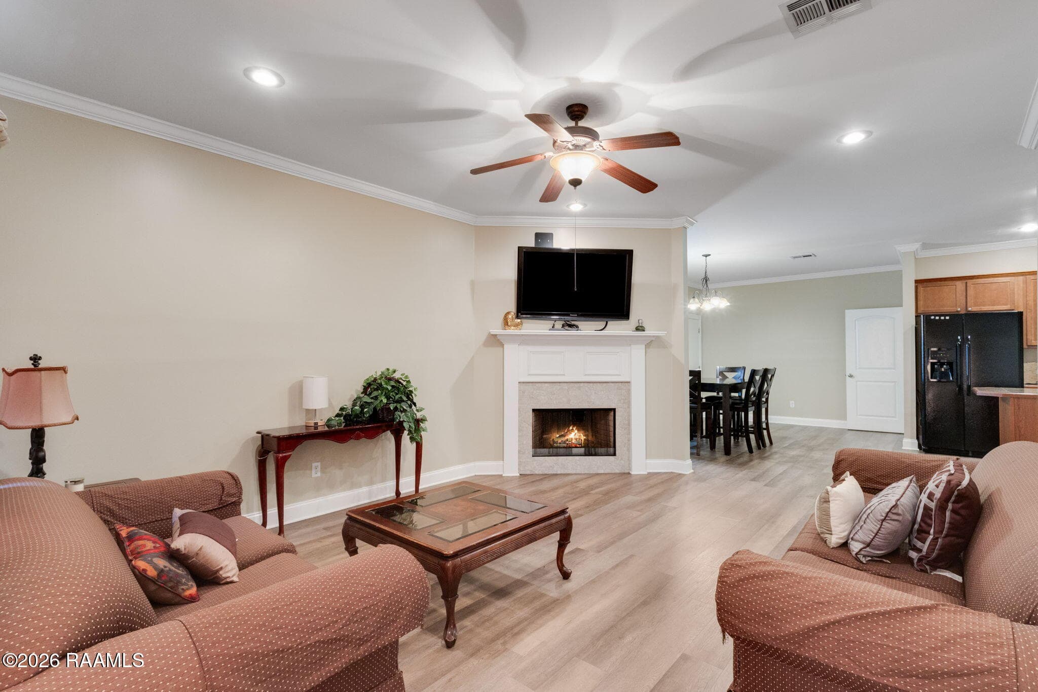 10-web-or-mls-2803 Louisiana Ave 76-3