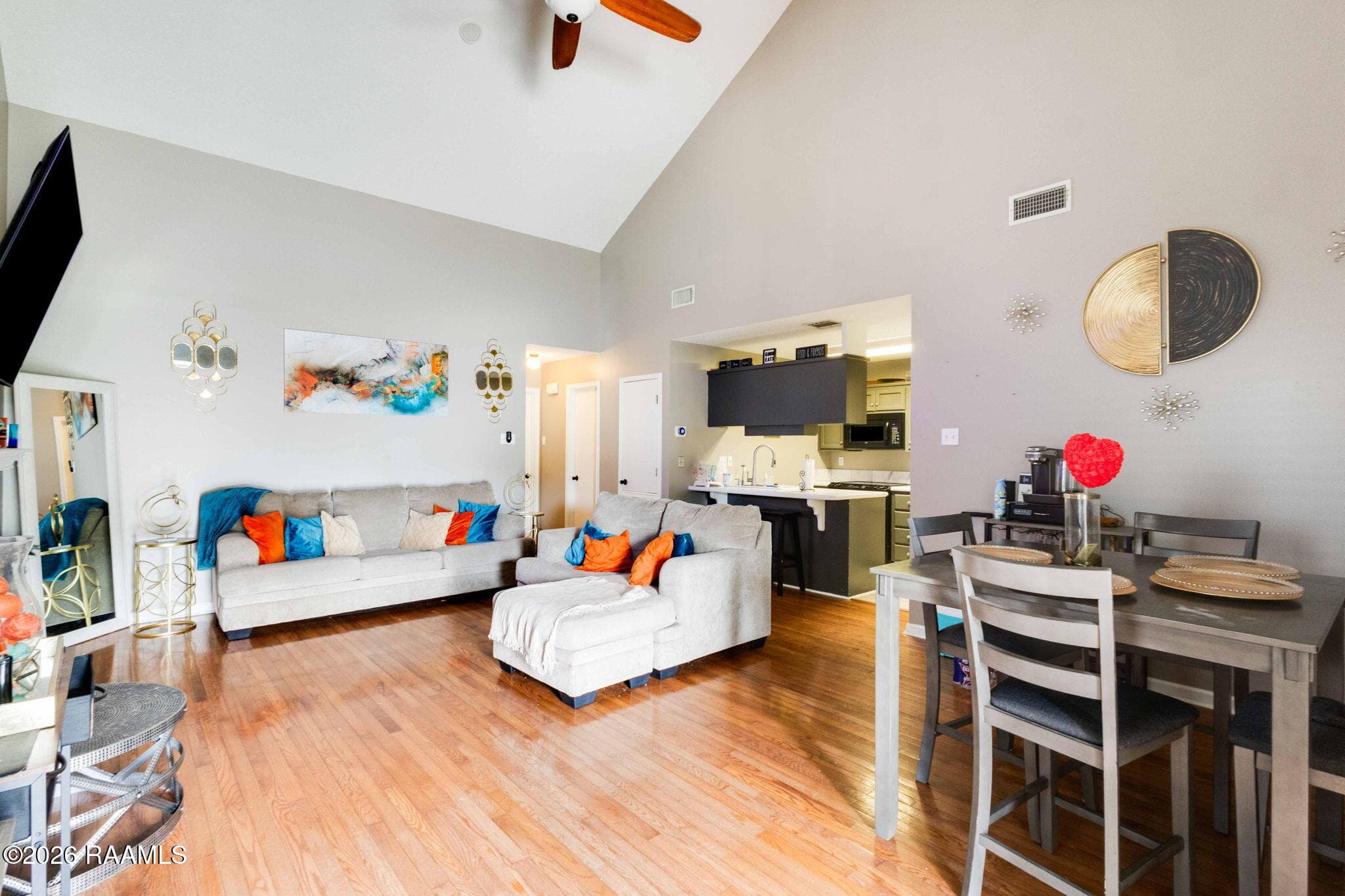 2-web-or-mls-118 Syrup Row-1
