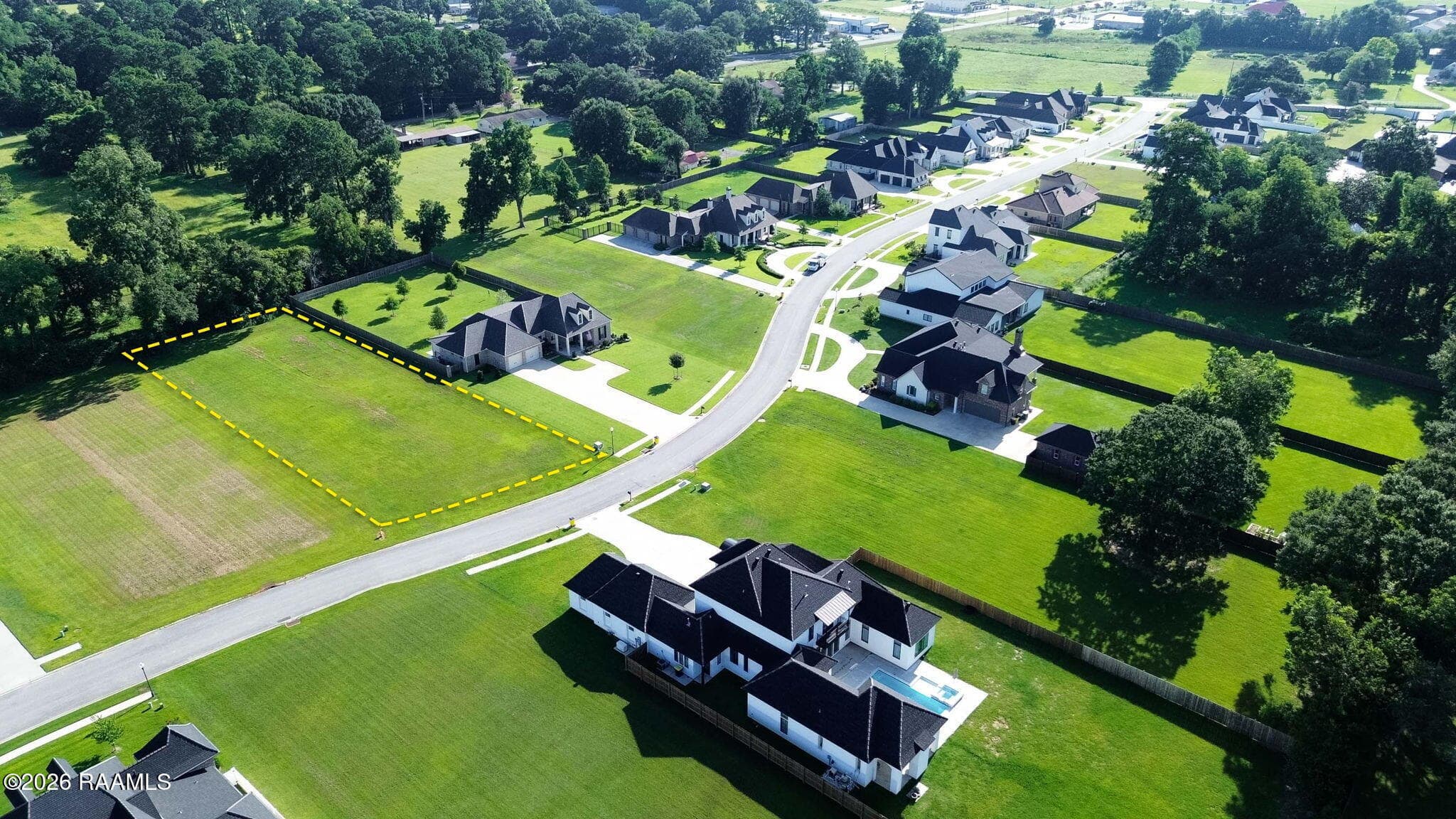 4-web-or-mls-118 Belle Vie Ests Ct Aeria