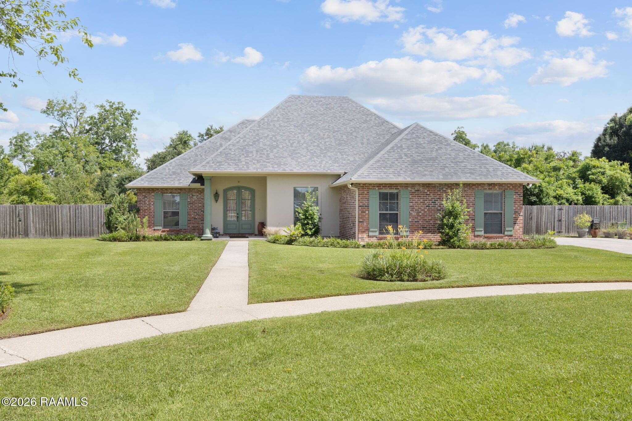 1014 Ashford Circle, Breaux Bridge, LA, 70517