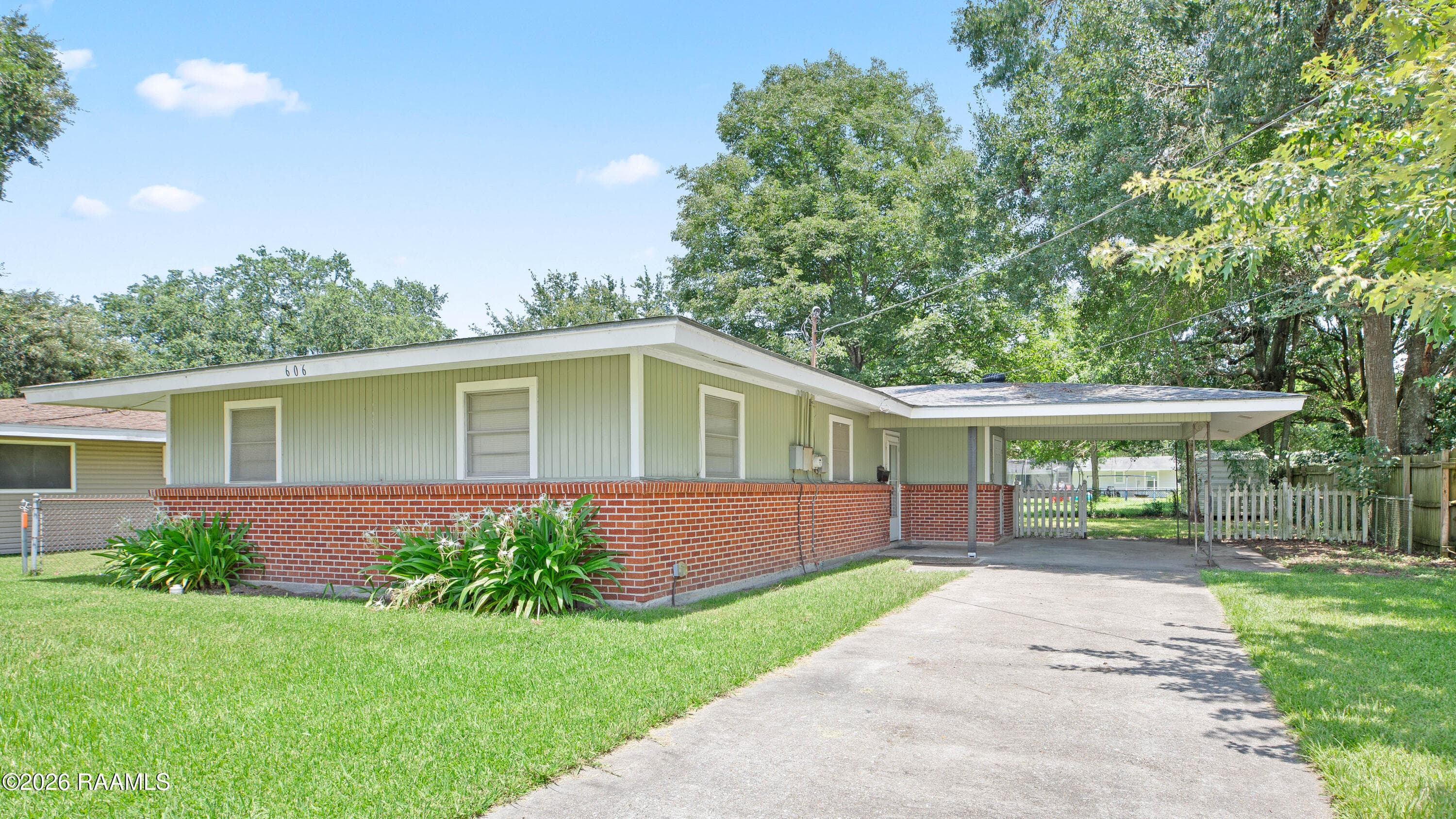 606 Prioux Street, New Iberia, LA, 70563