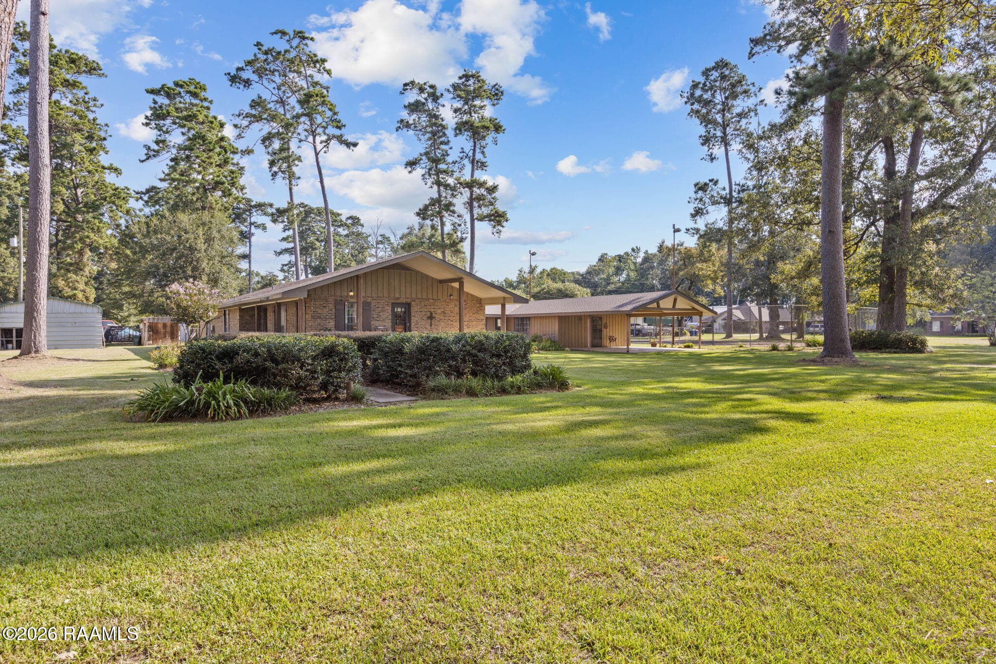 4-web-or-mls-314 Whispering Pines Ln-4