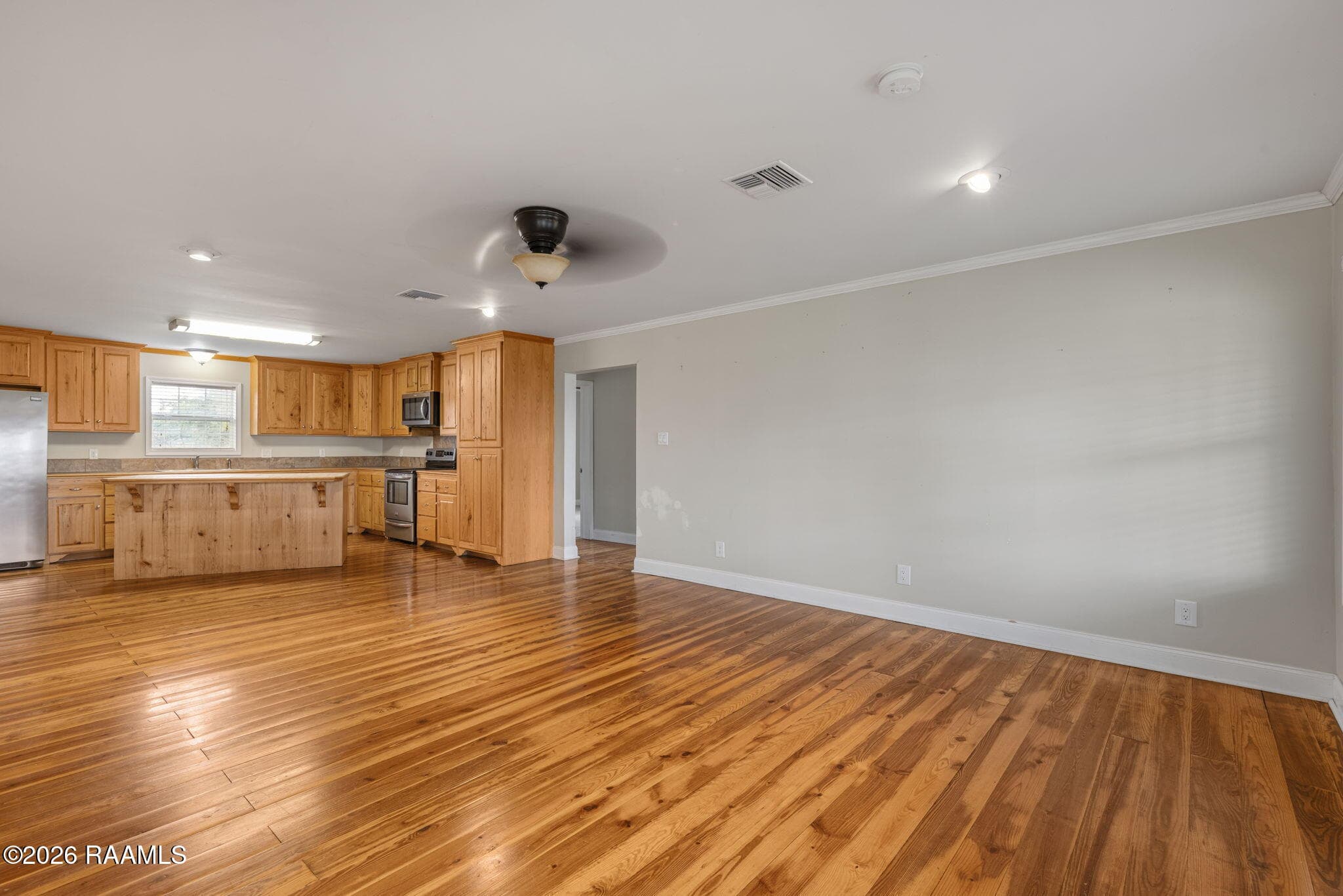 5-web-or-mls-10185 LA 92-5