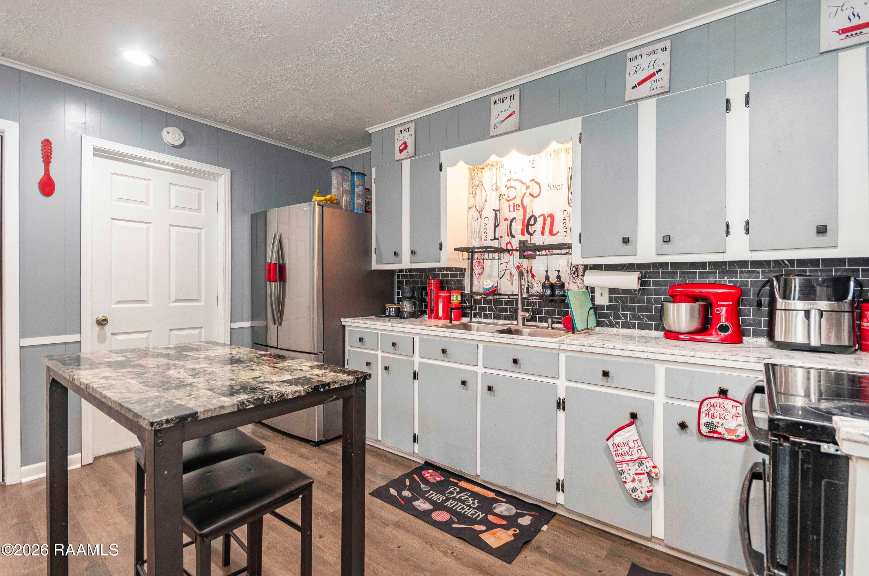 Kitchen 3