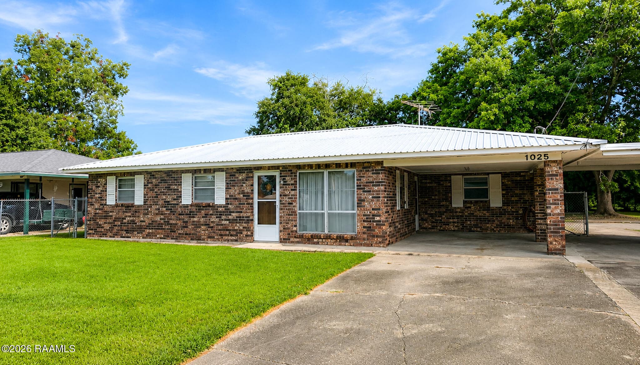 1025 Louis Drive, Breaux Bridge, LA, 70517
