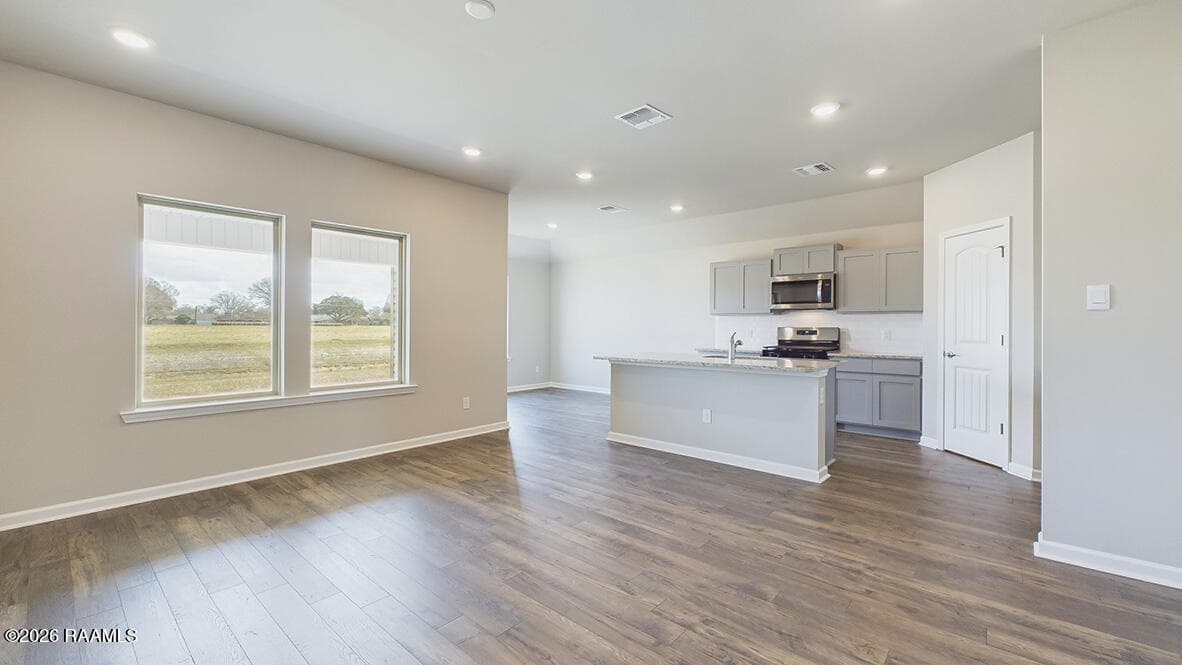 224 Crest Cove Drive, Maurice, LA