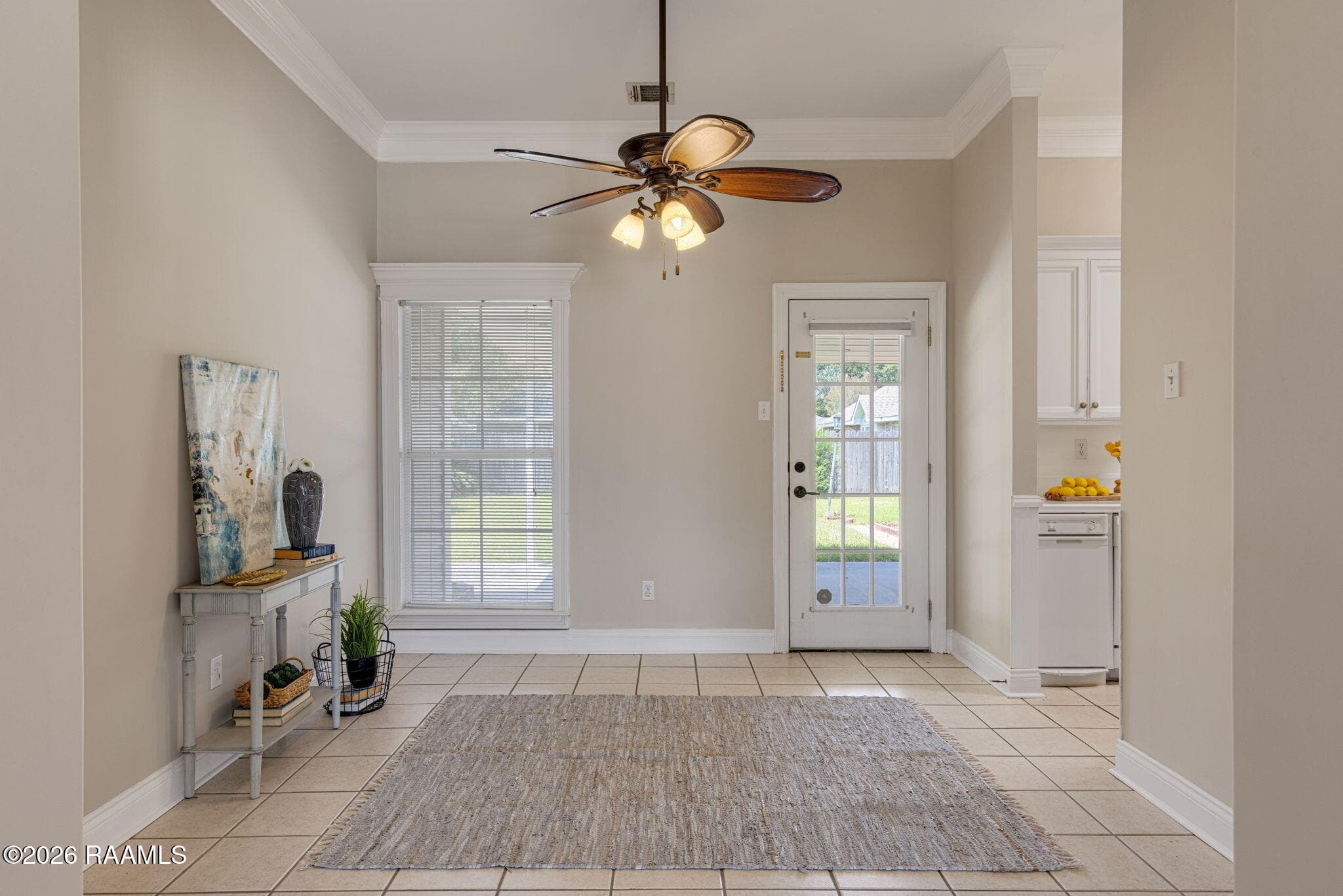 6-web-or-mls-111 Tulip Tree Ln-6