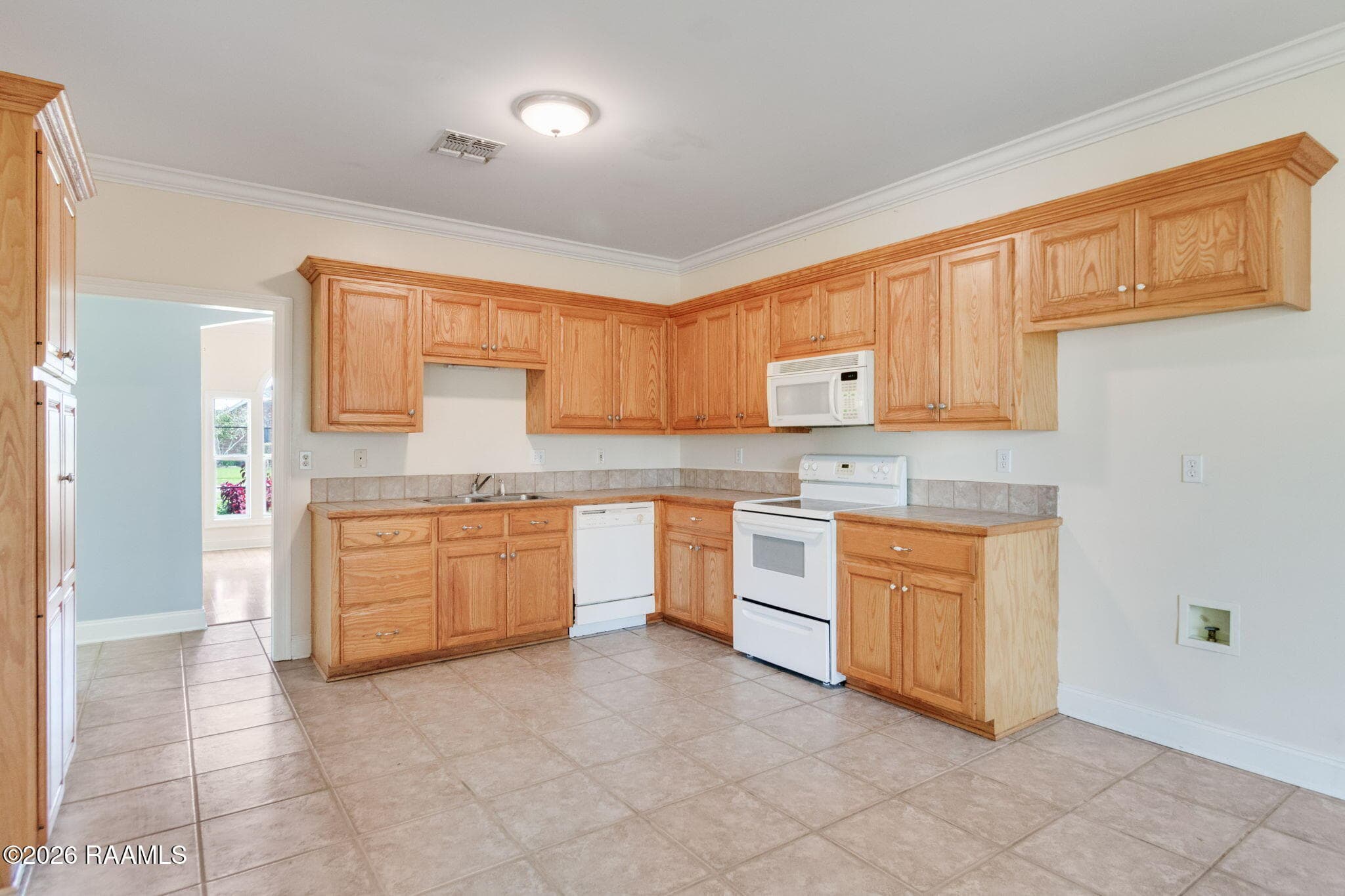 13-web-or-mls-5036 La Premiere-11