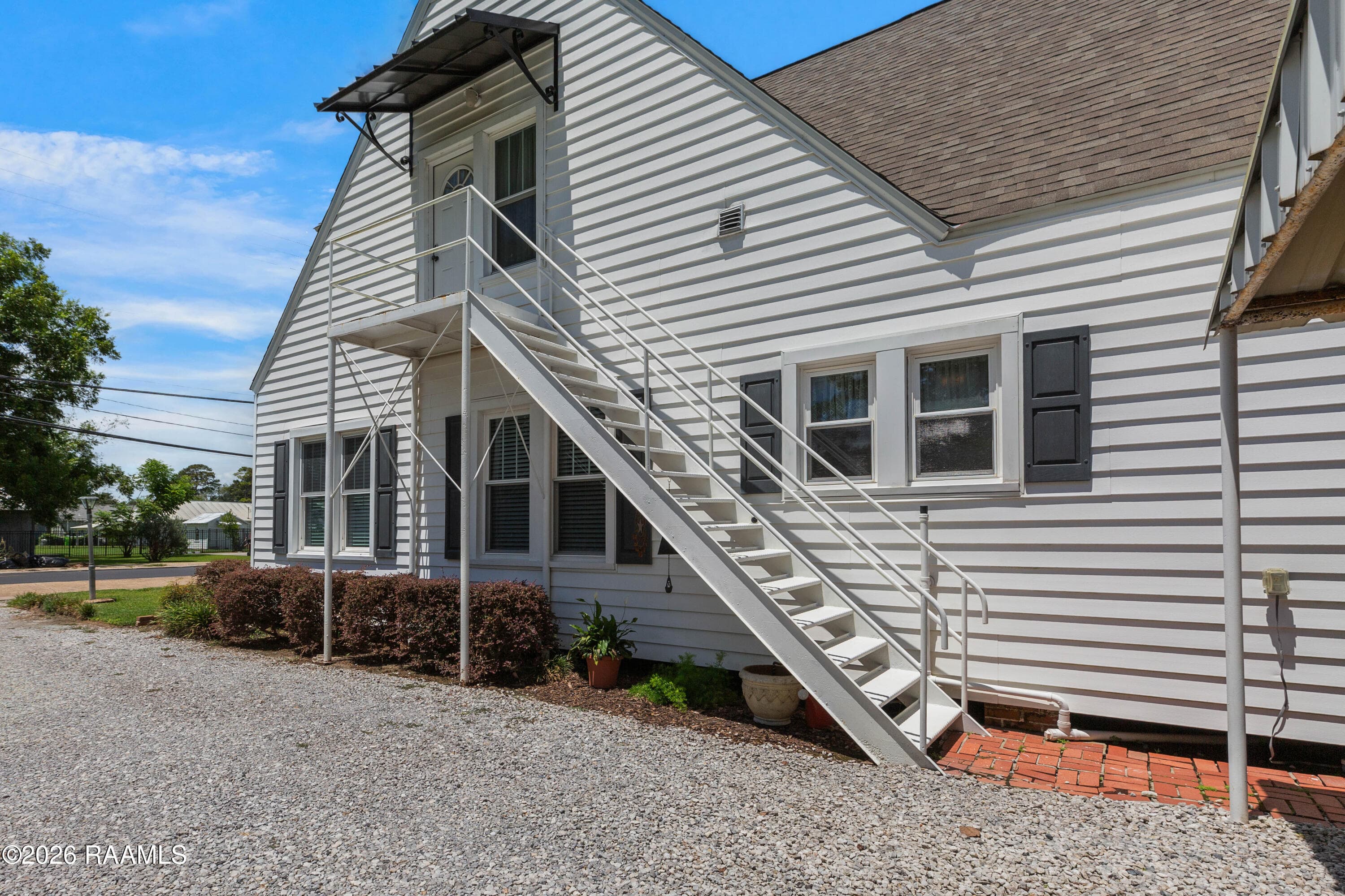 111 Poydras Breaux Bridge-29