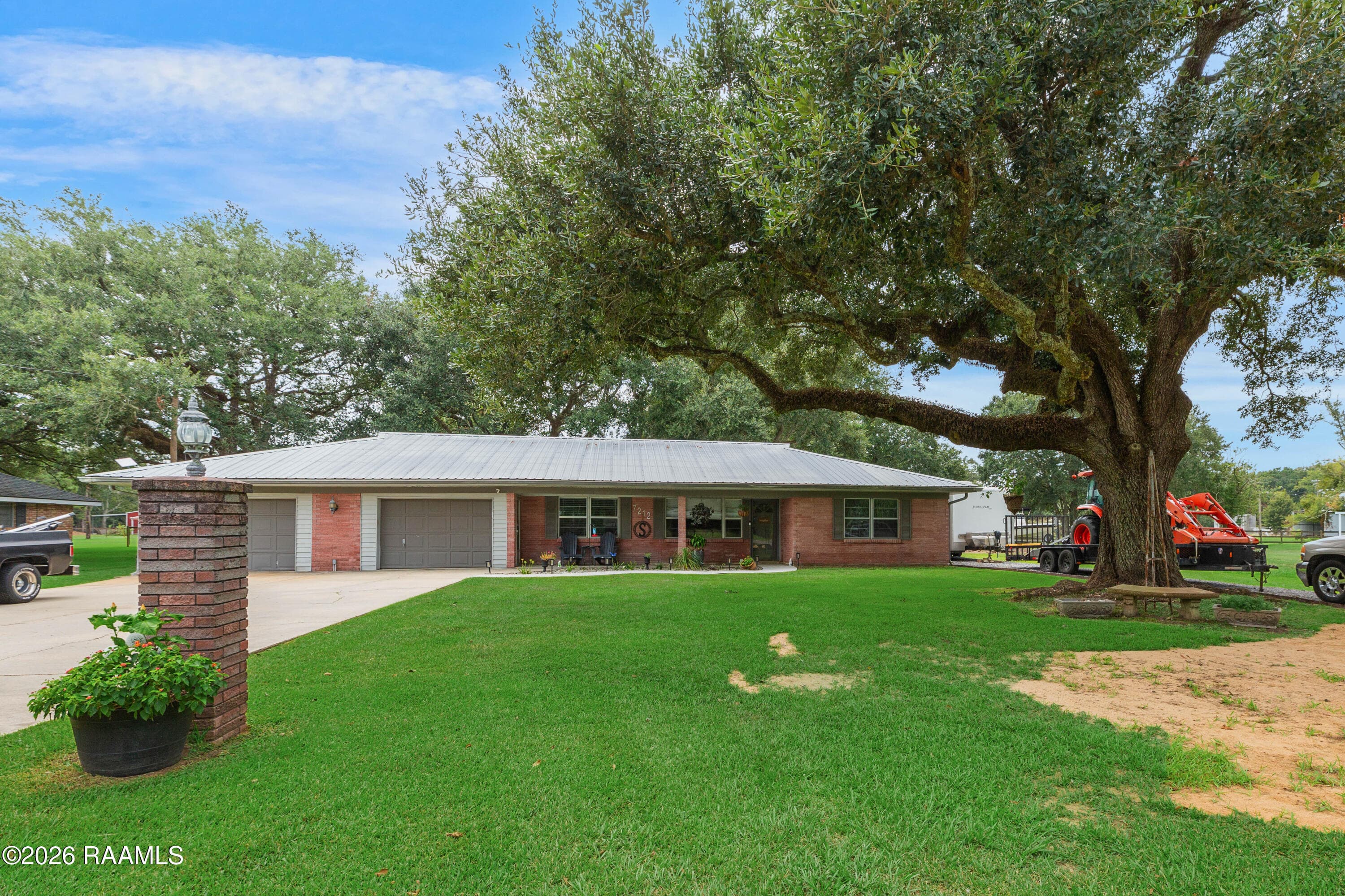 7212 Daspit Rd
