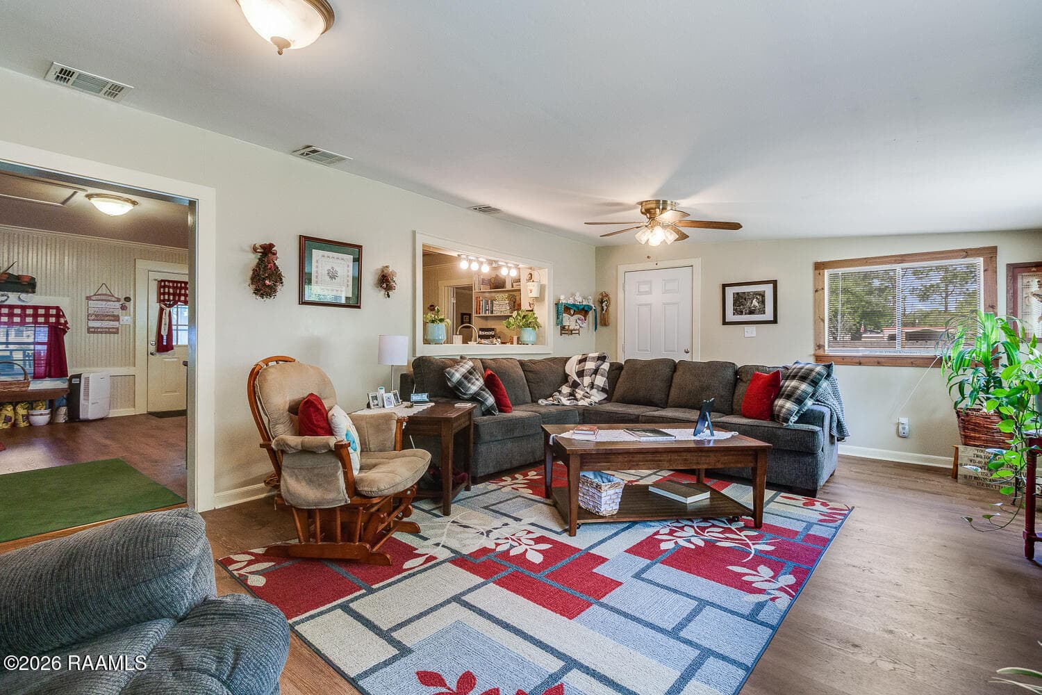 1045 Melrose-4