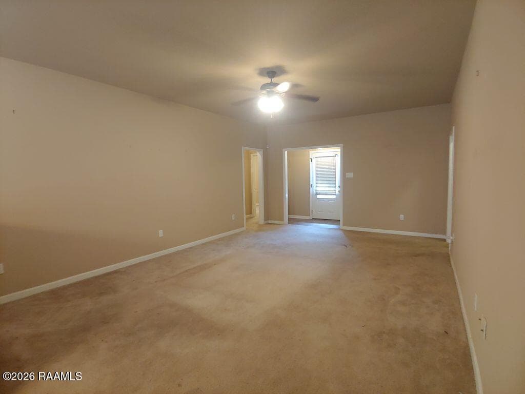 4 Living Room