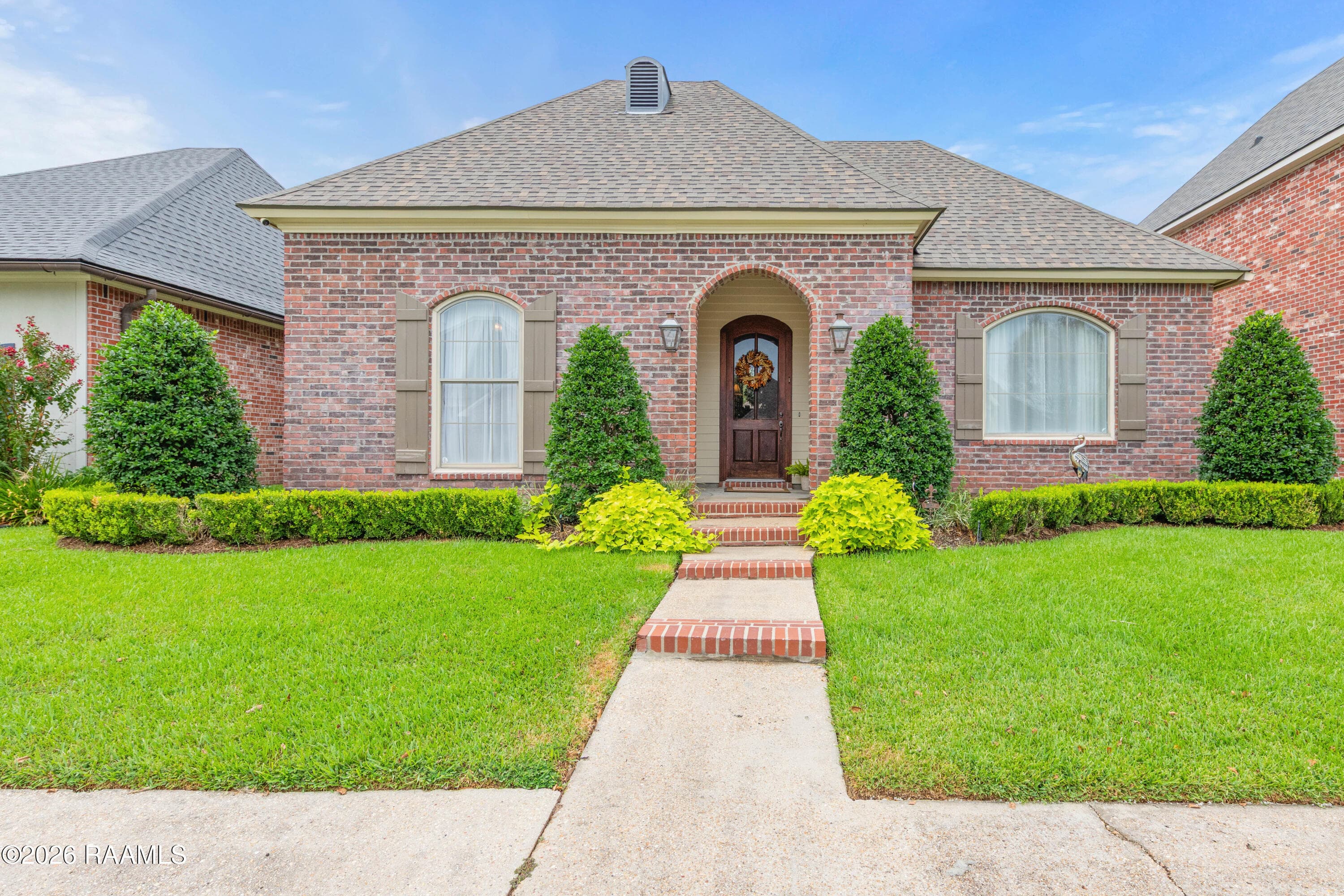 110 Lakeshore, Youngsville, LA, 70592