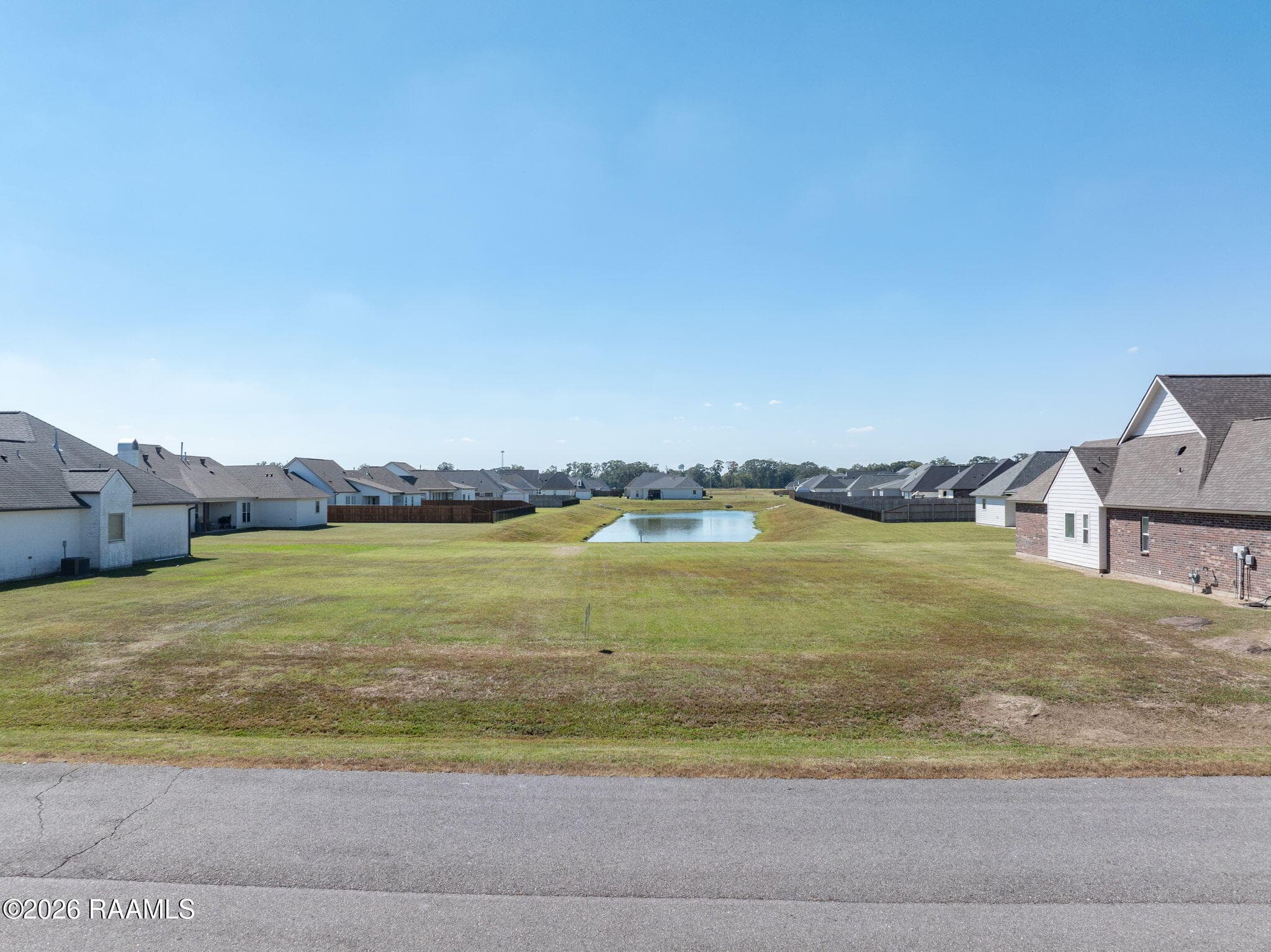 2313 Captain Row, Breaux Bridge, LA, 70517