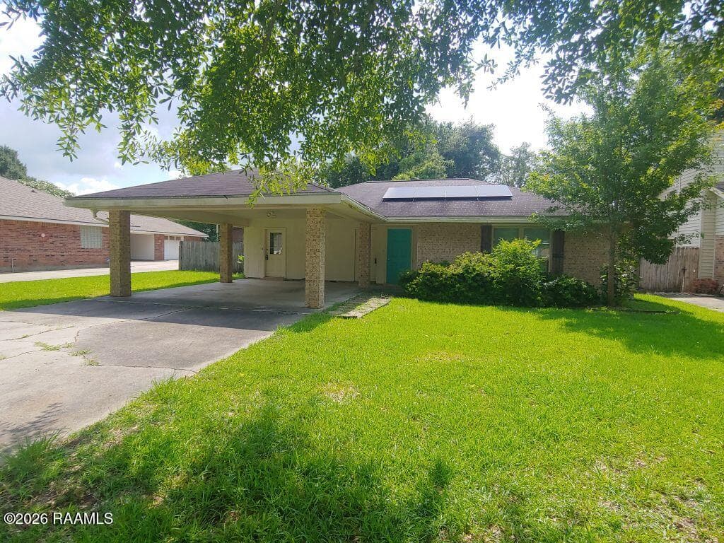 227 Sunflower Drive, Lafayette, LA, 70508