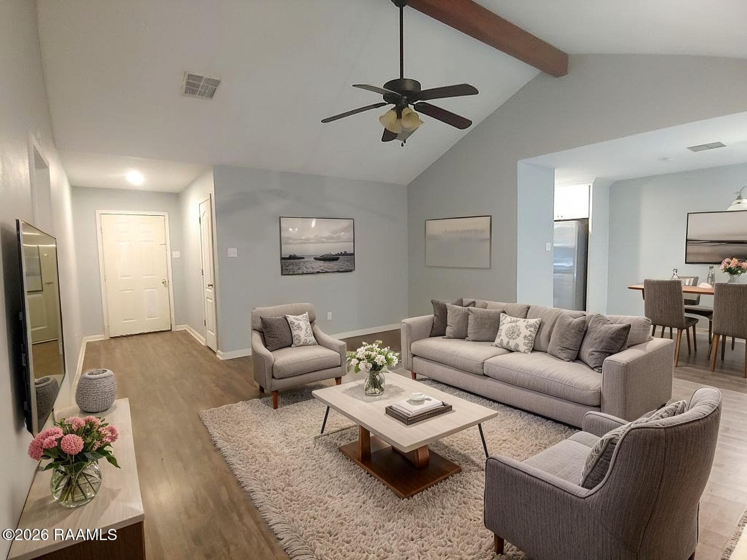 4 Living Room