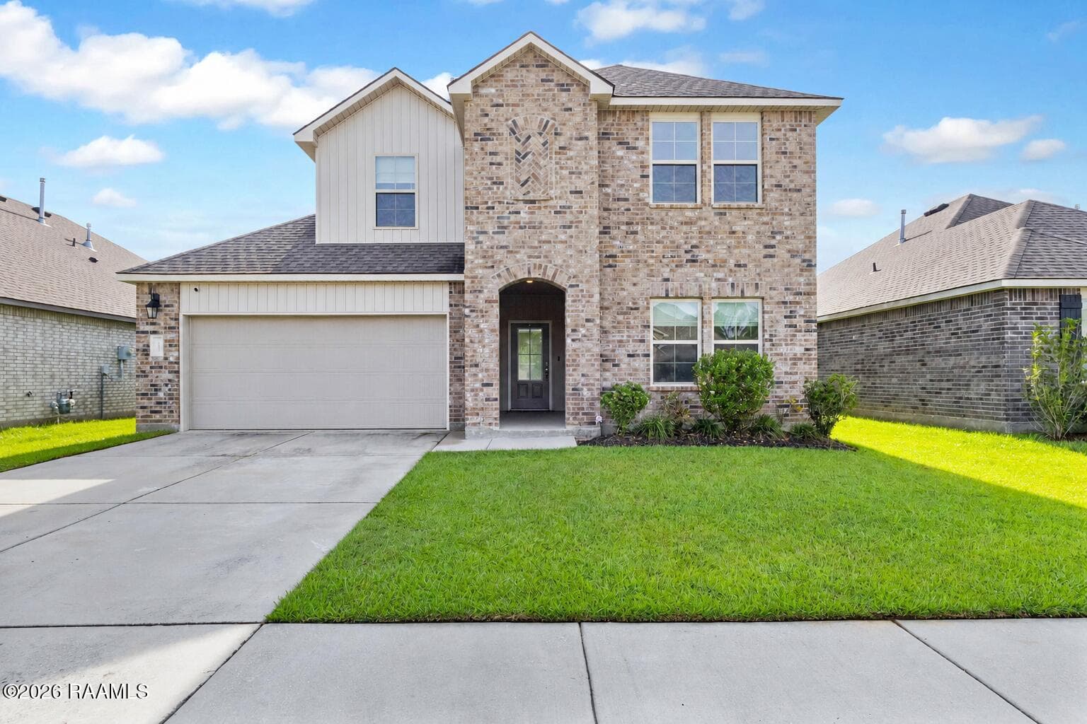 123 Broussard Hill Drive, Broussard, LA, 70518