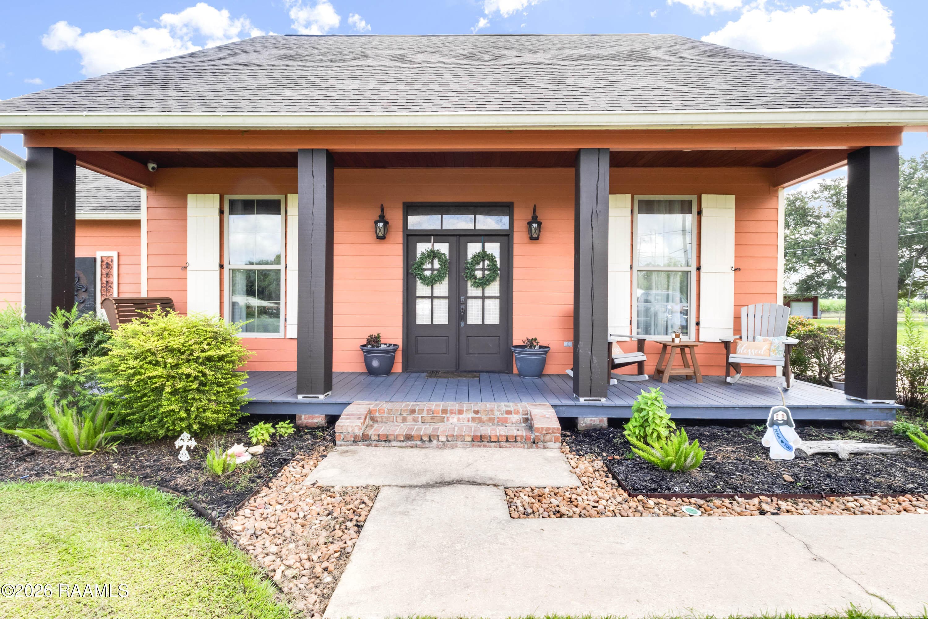 3135 Grand Point Highway, Breaux Bridge, LA, 70517