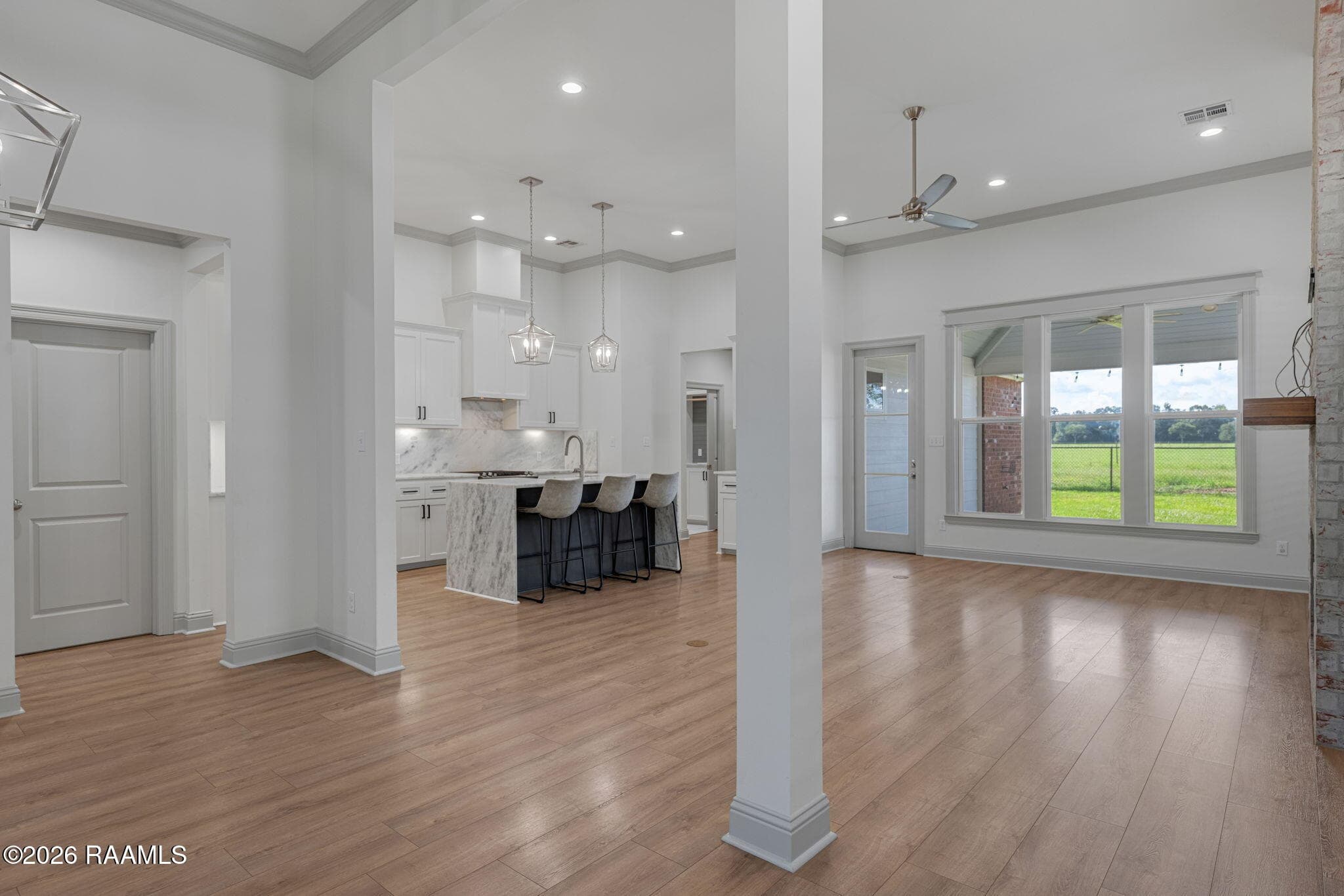 3-web-or-mls-230 Whispering Meadows Rd-3