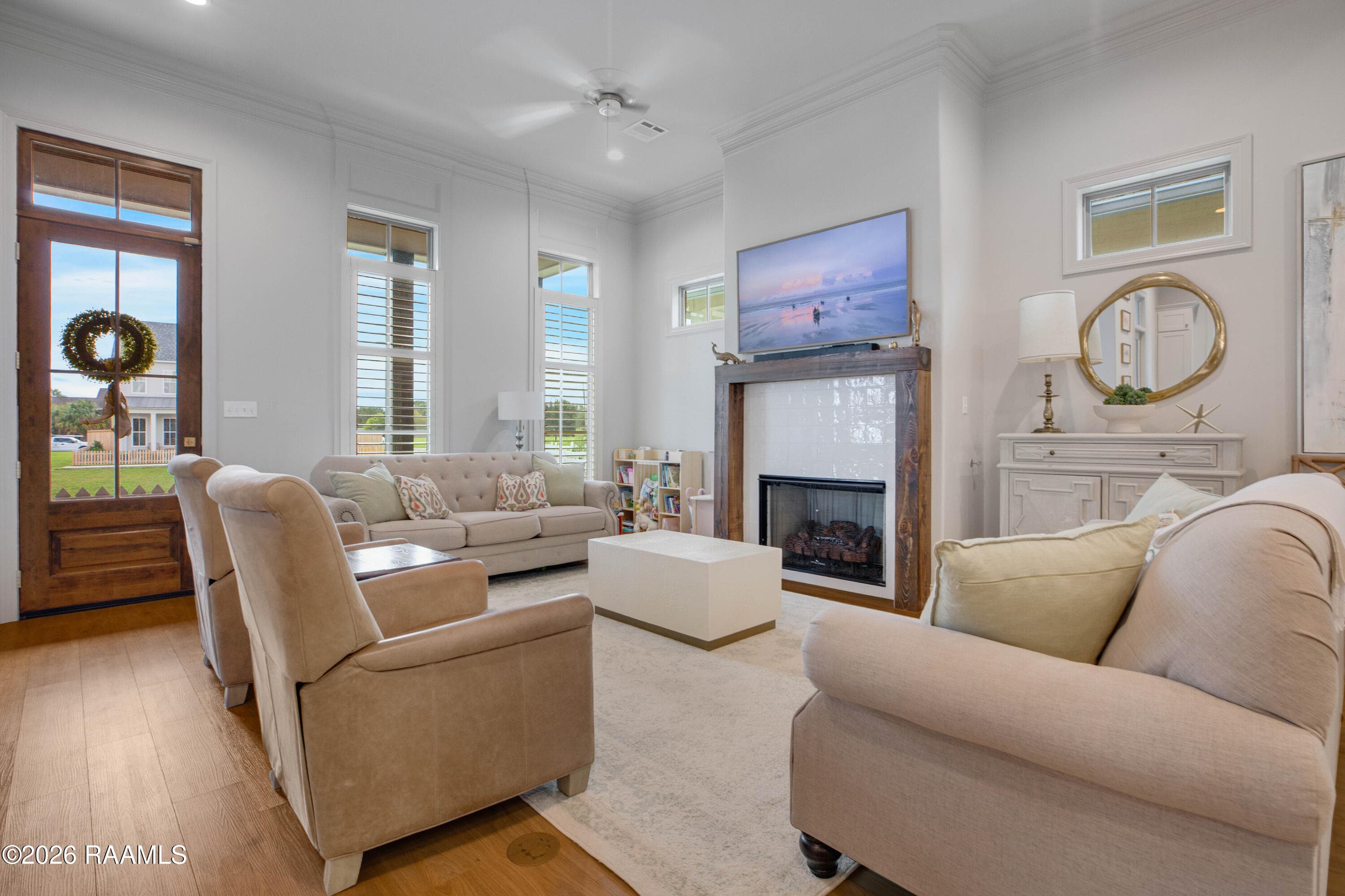 311 B Villager Landing Scott-5