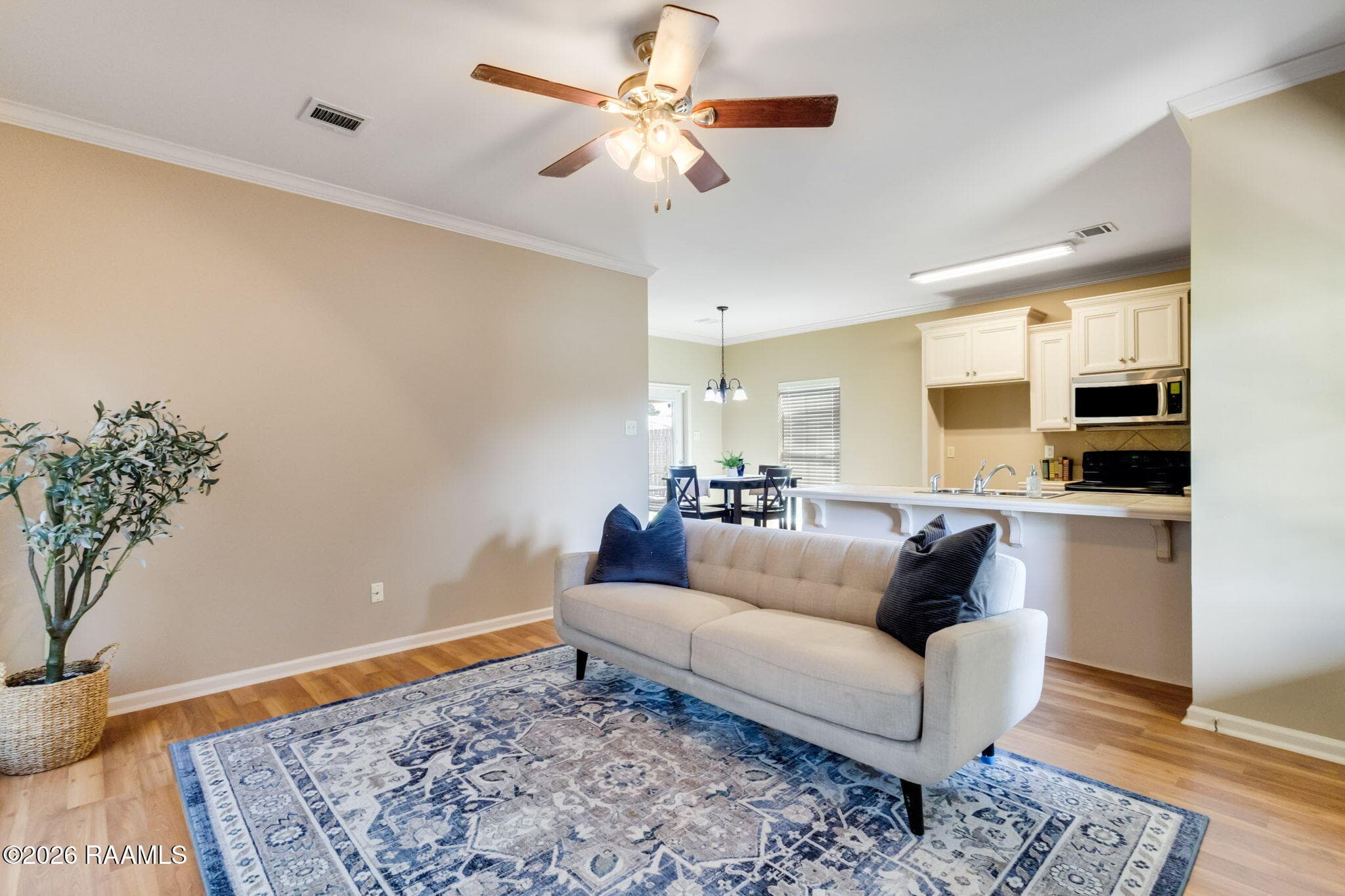 4-web-or-mls-109 Mulligan Way-4