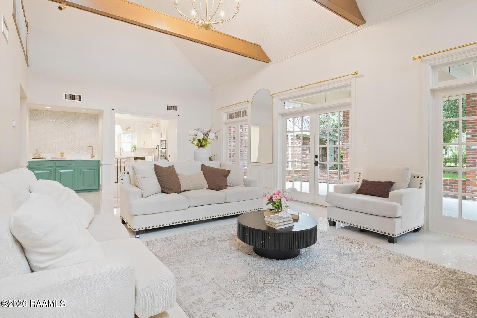 215 Spyglass