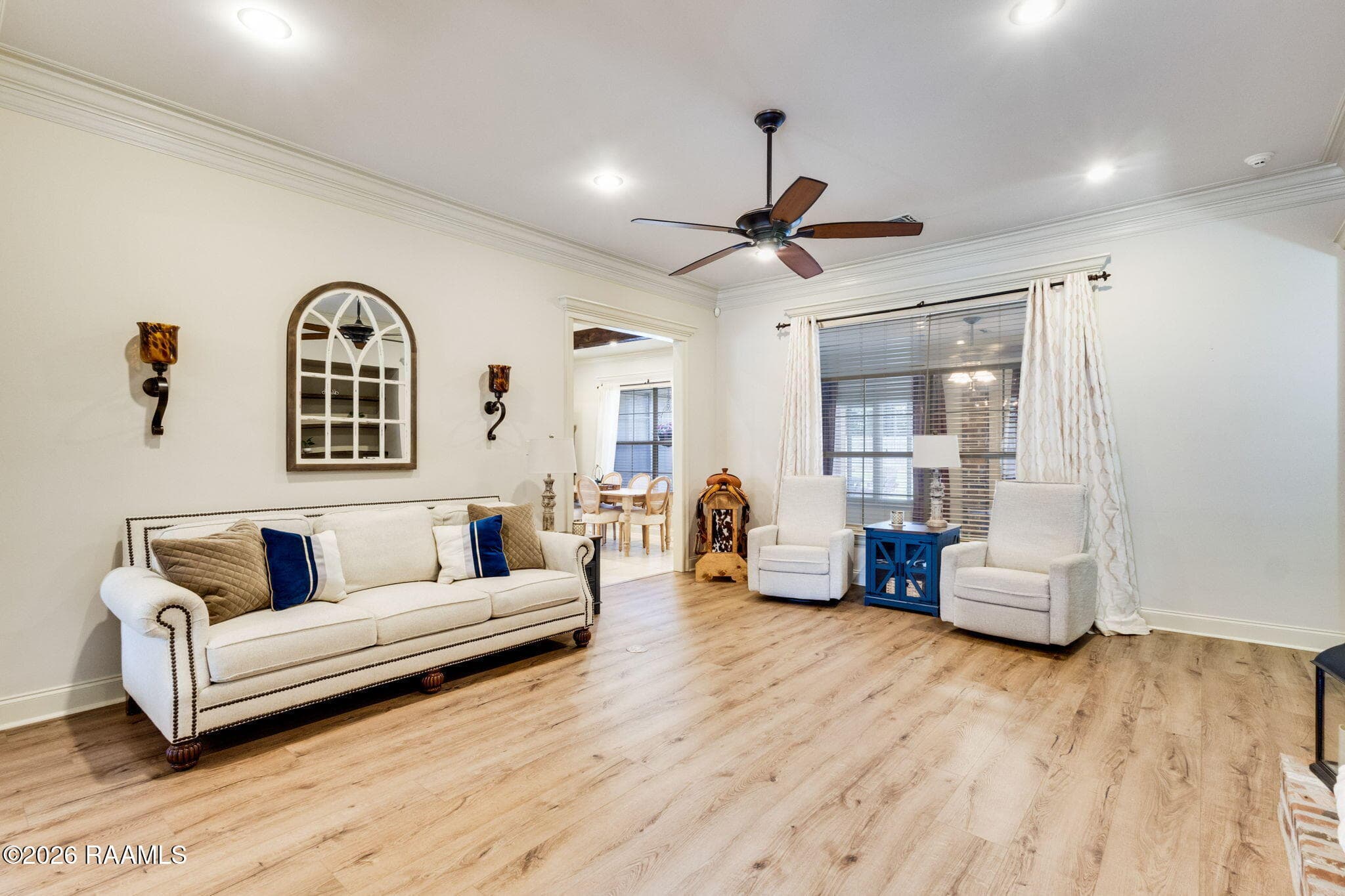 13-web-or-mls-402 Southlake Cir-8